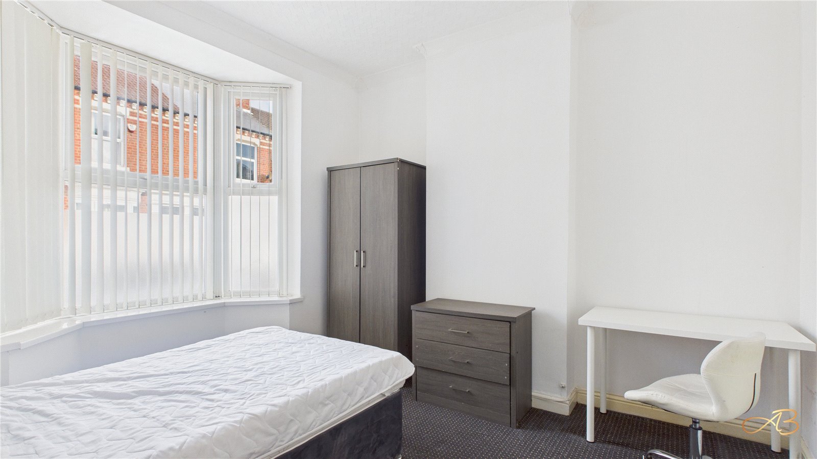 Room 1, 122, Clarendon Road, Middlesbrough photo 5