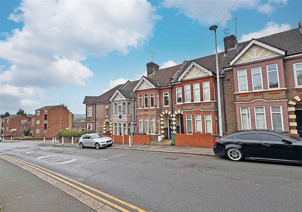 329, High Town Road, LUTON photo 4
