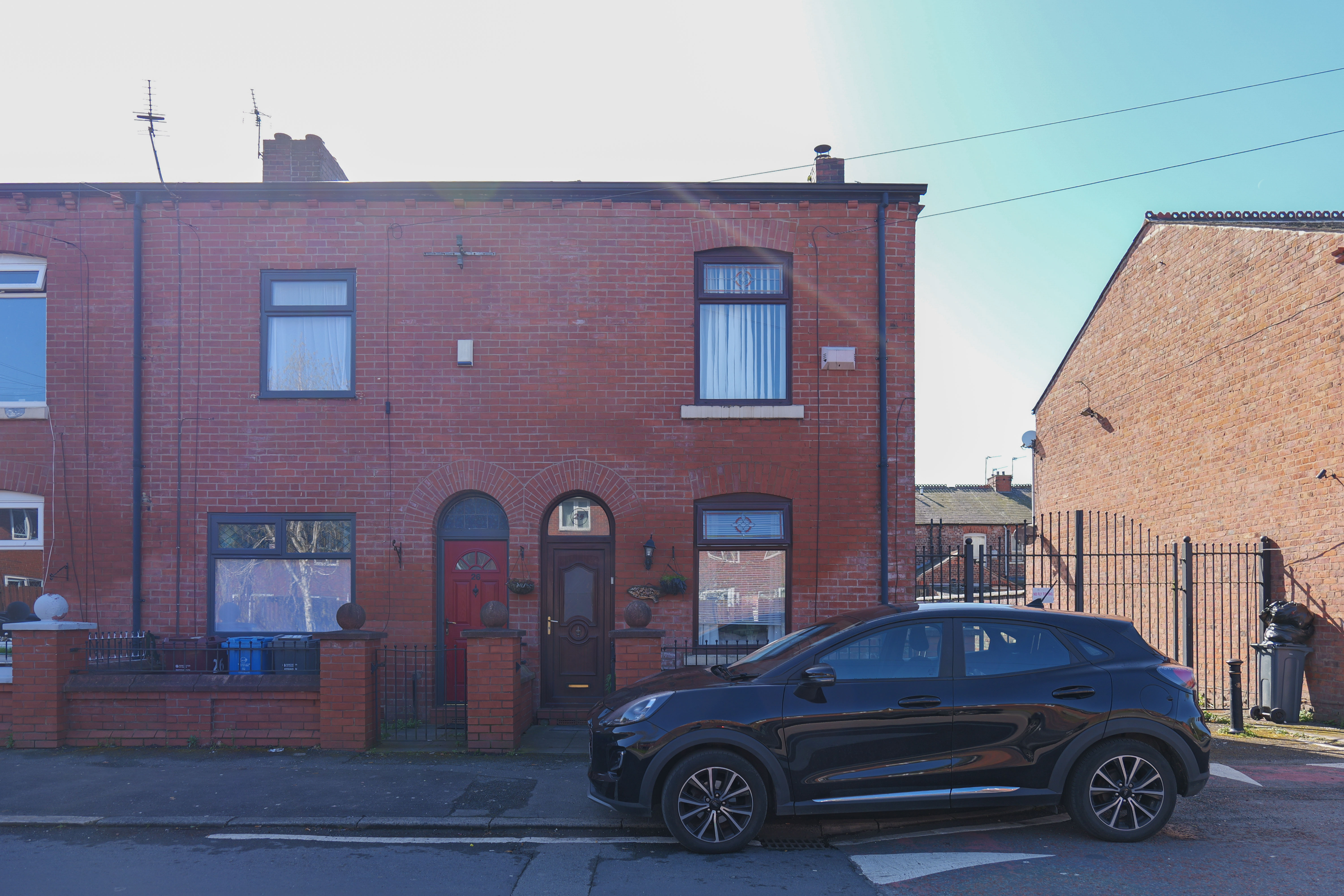 24 Daisy Bank, Manchester, M40 1QA - listing photo