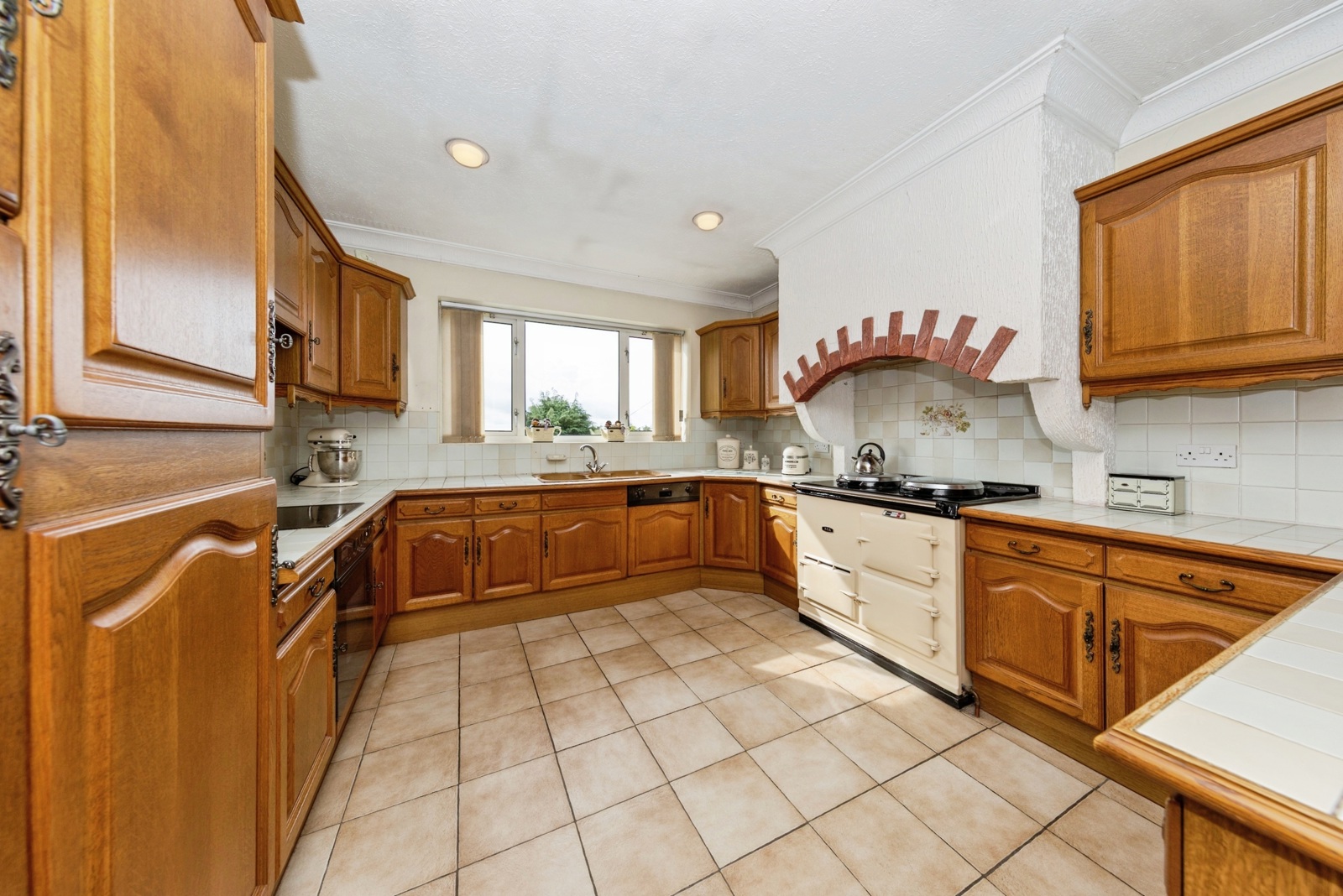 Mor Awel, 2A, Cwmbach Road, Carmarthenshire photo 4