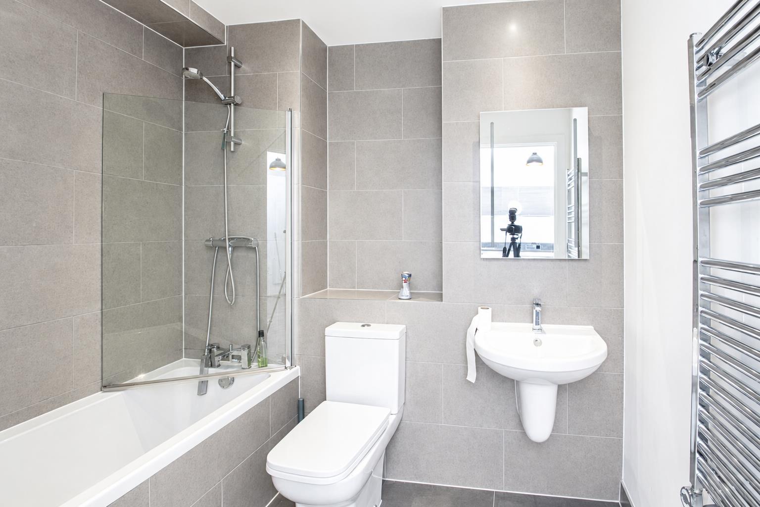 114 Clifton House, Broadway, Peterborough, PE1 2FE - listing photo