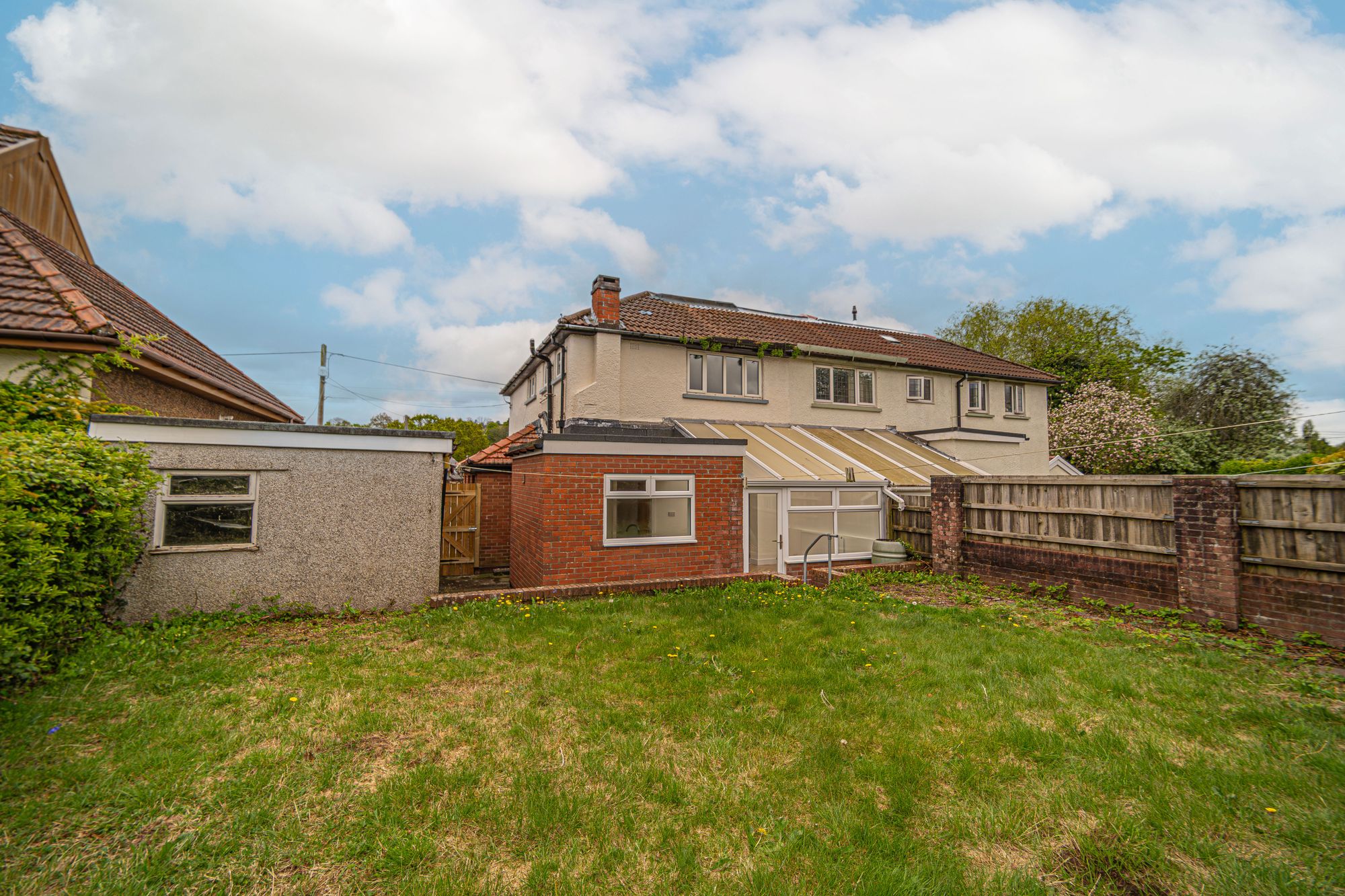 48 Caerphilly Road, Newport photo 4