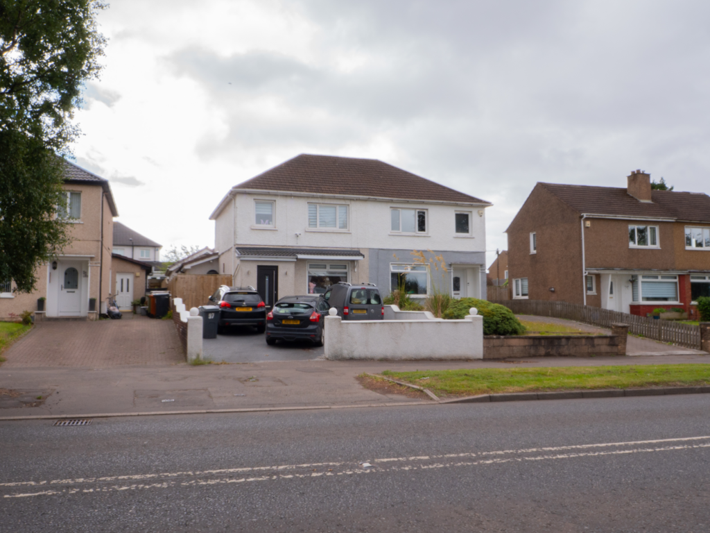 97, Canniesburn Road, Glasgow photo 4