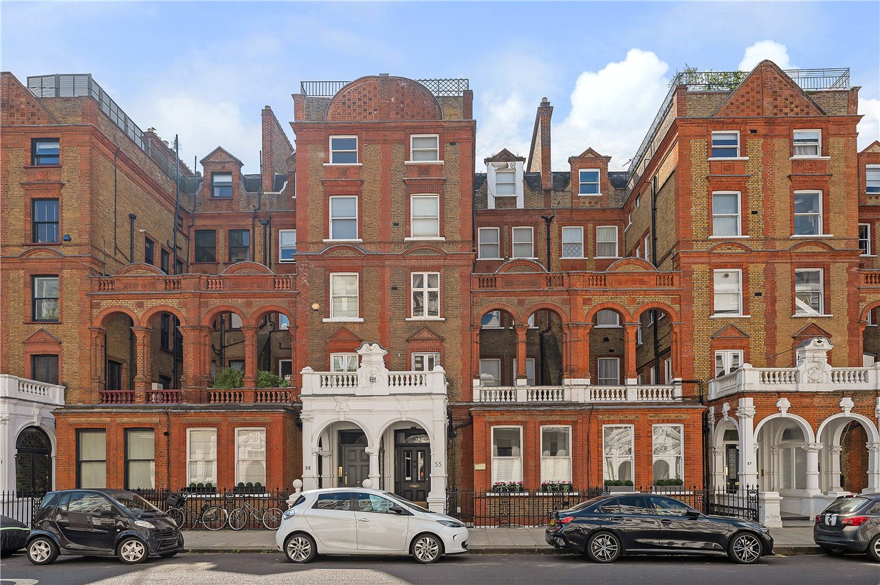 2 bedroom maisonette for sale 0