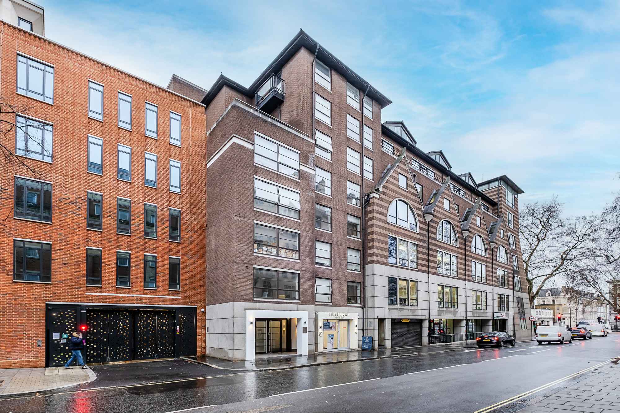 2 bedroom flat for sale