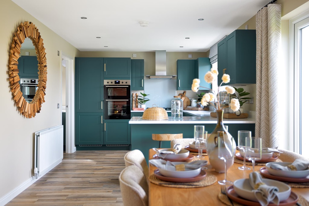 Property 1 of 13. The Ideal Space To Cook, Dine And Entertain