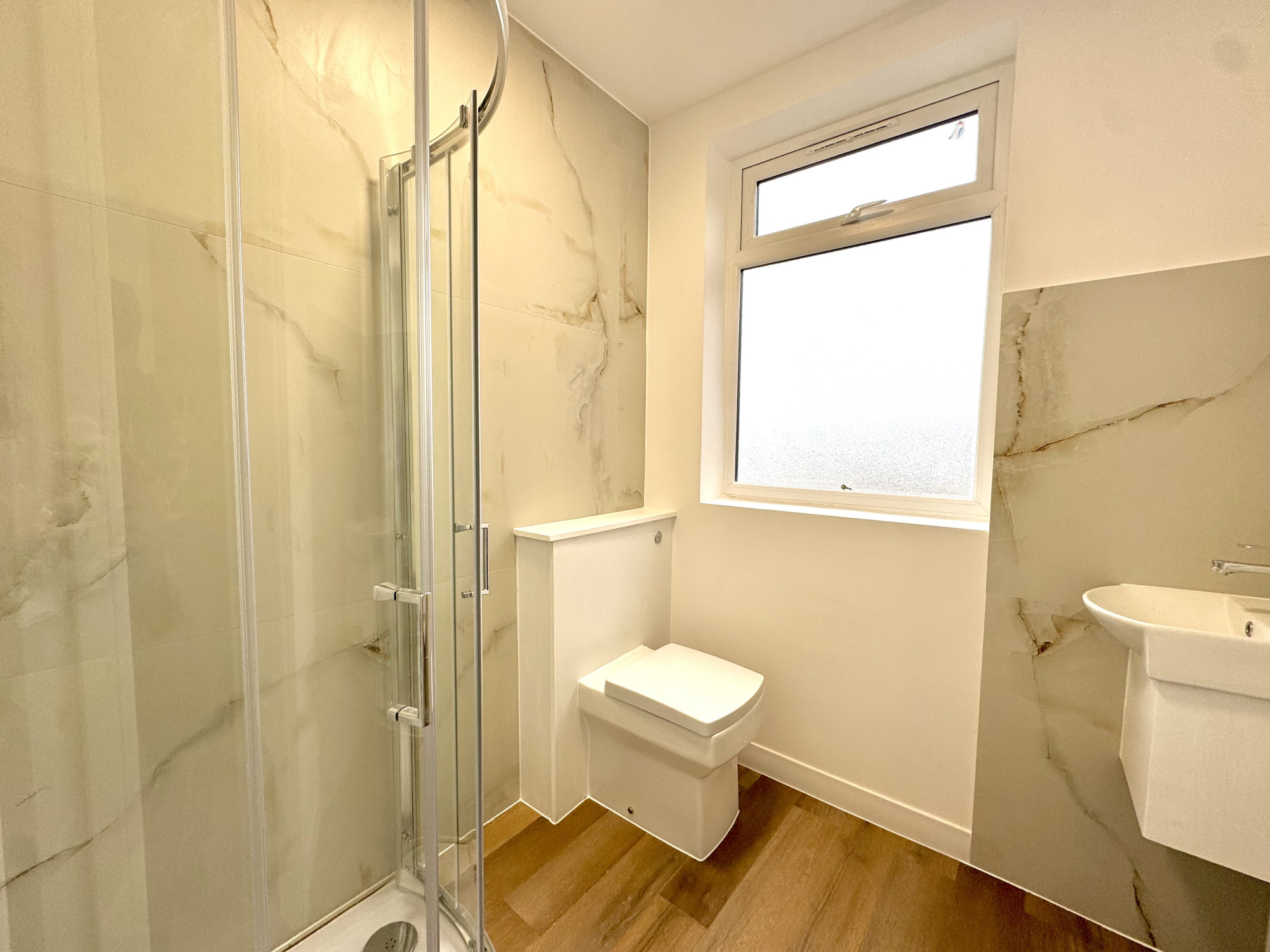 54, Regina Road, Southall photo 4