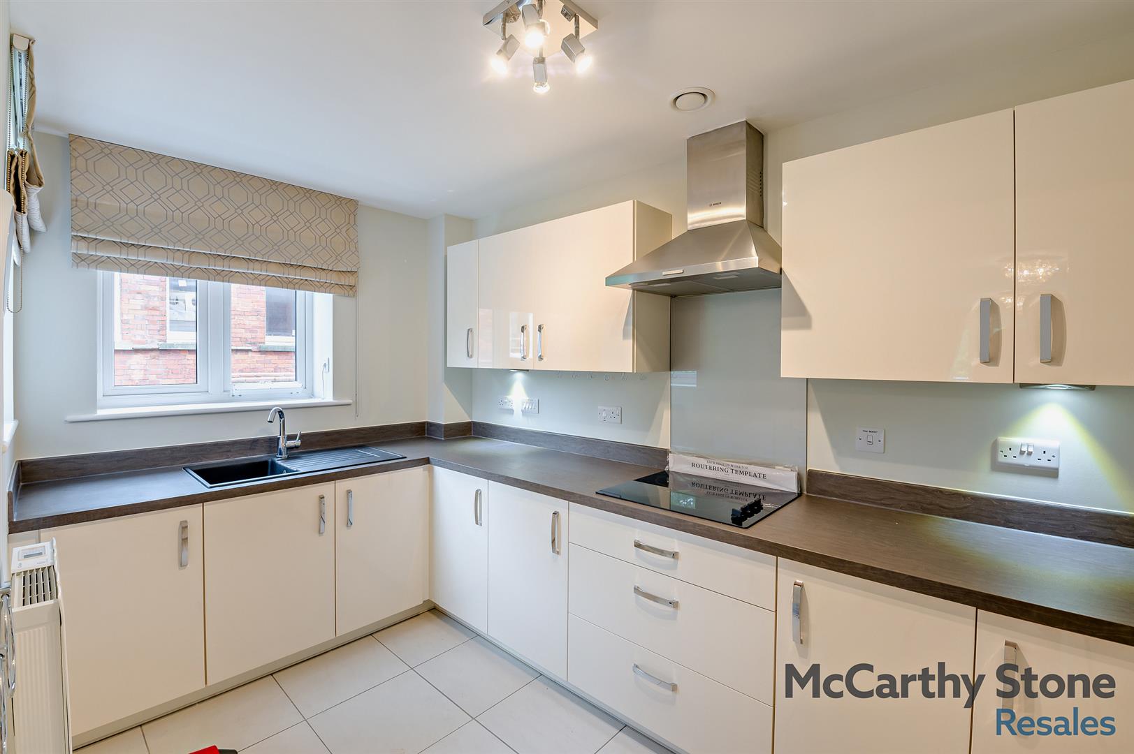 28 Sycamore Court, Filey Road, Scarborough photo 4
