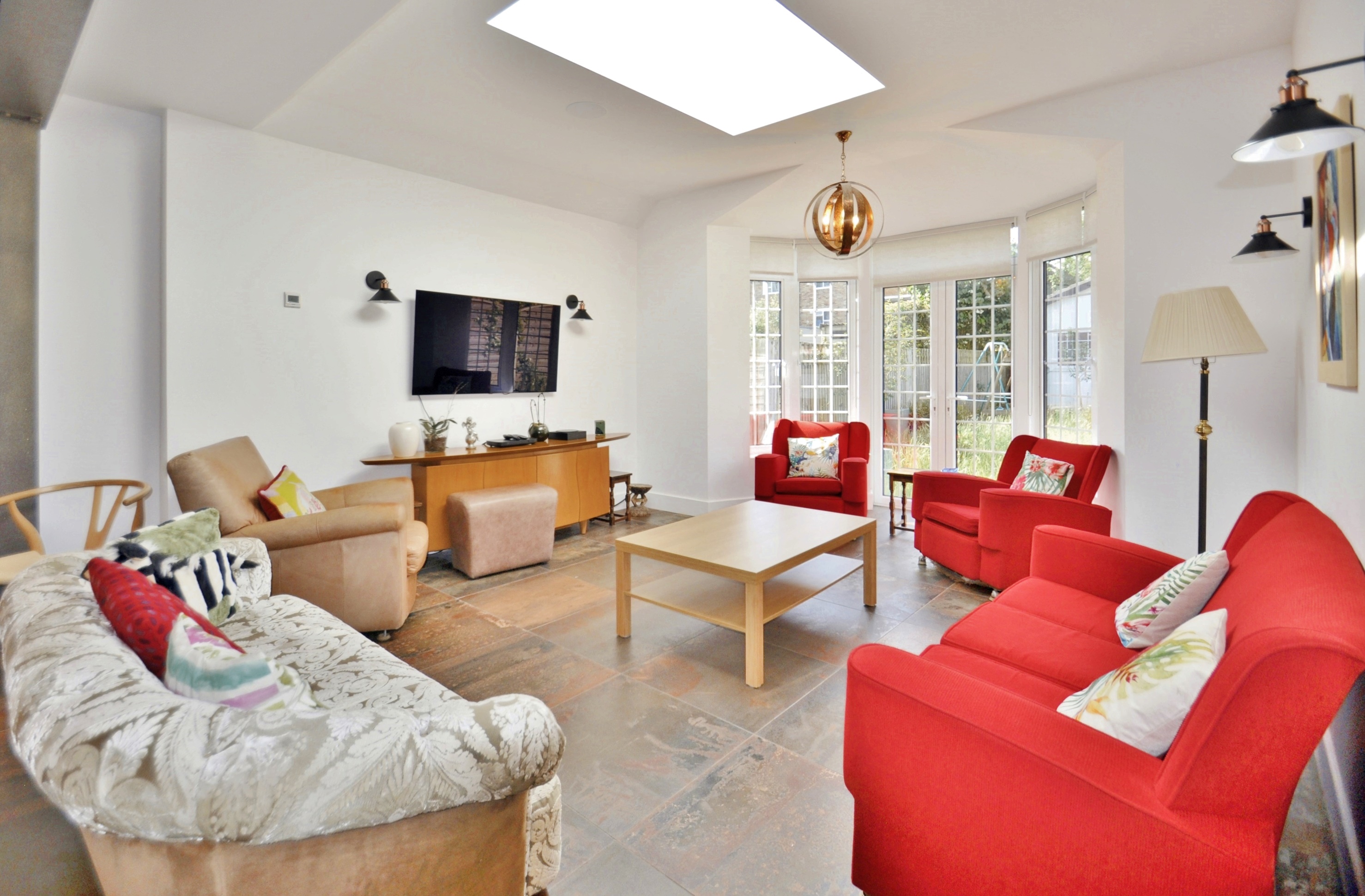 5 bedroom semi-detached house for sale 0