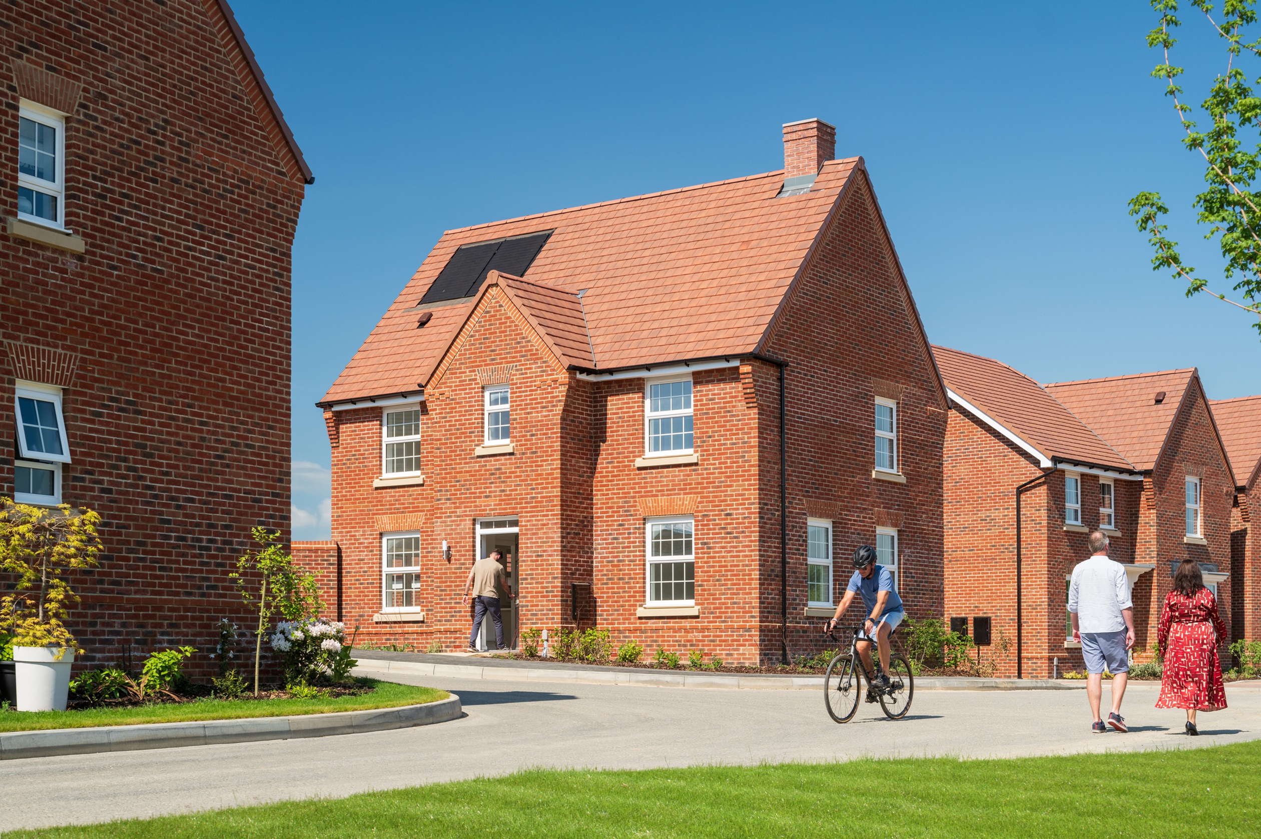 Residents Around The 4 Bedroom Blakeney At Brookwood Meadows