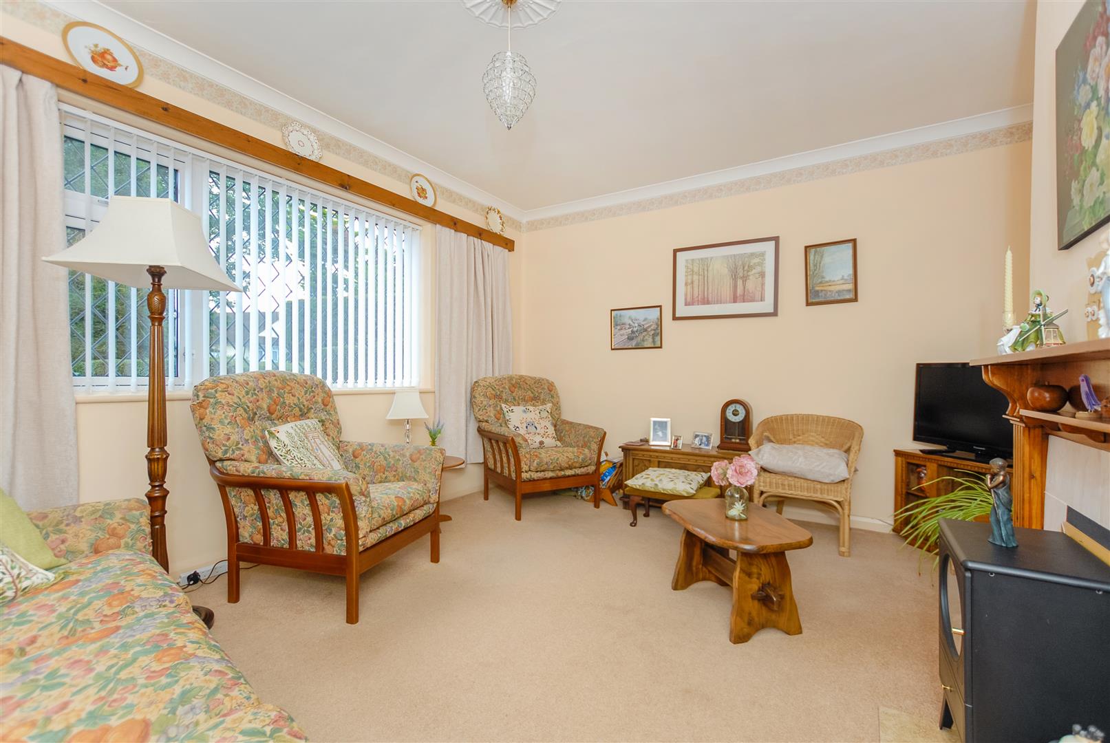 Free property report 52 St Andrews Crescent, Windsor, SL4 4EL Chimnie