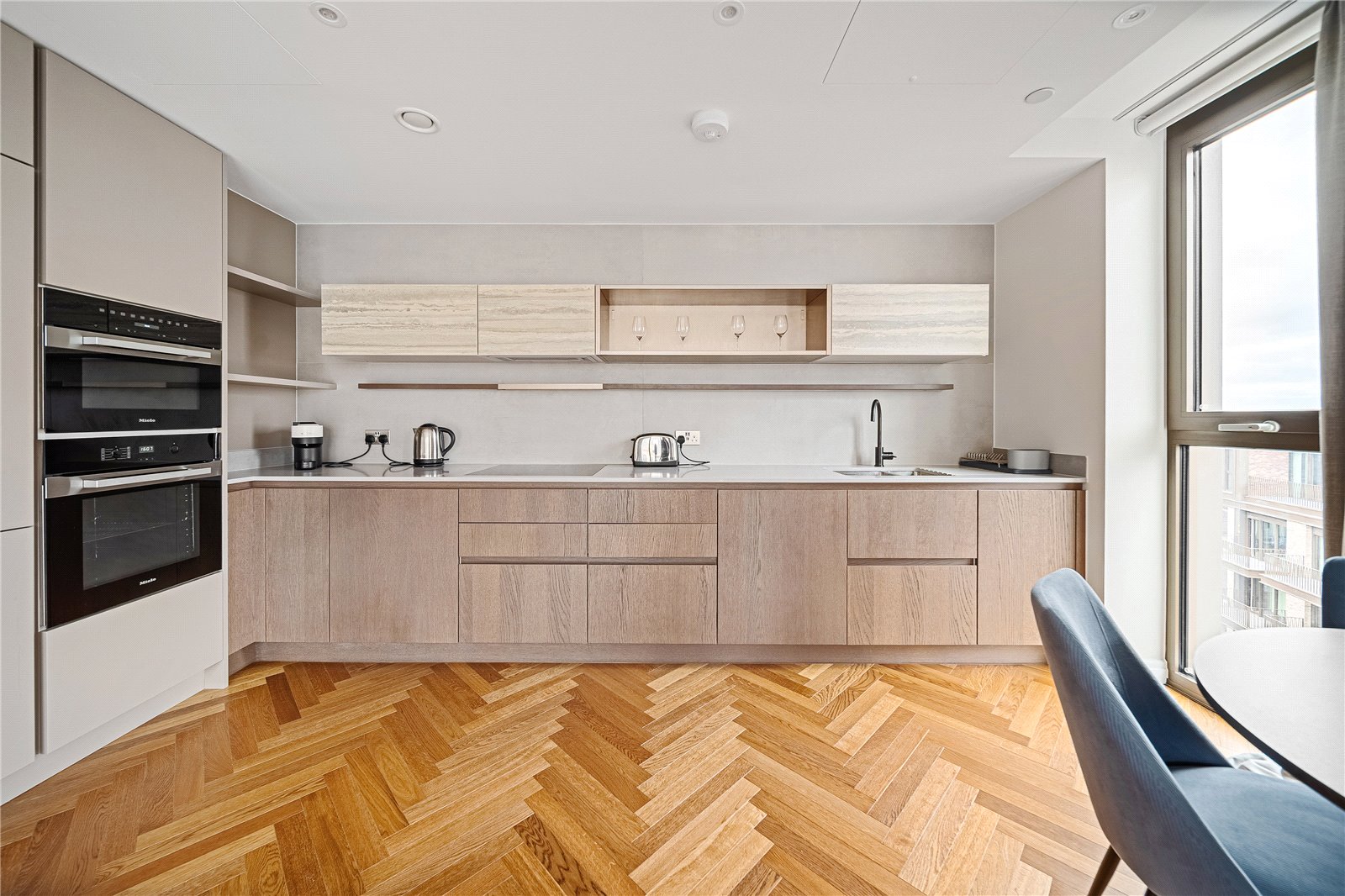 2 bedroom new flat for sale 0