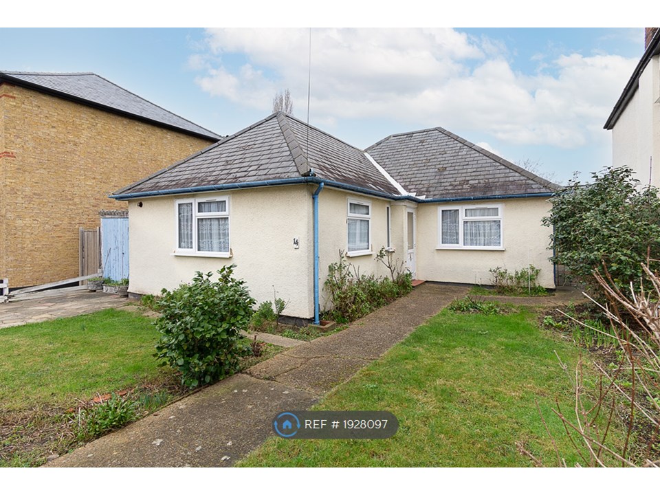 Photos of Hampton Road, Worcester Park KT4 65541796 PrimeLocation