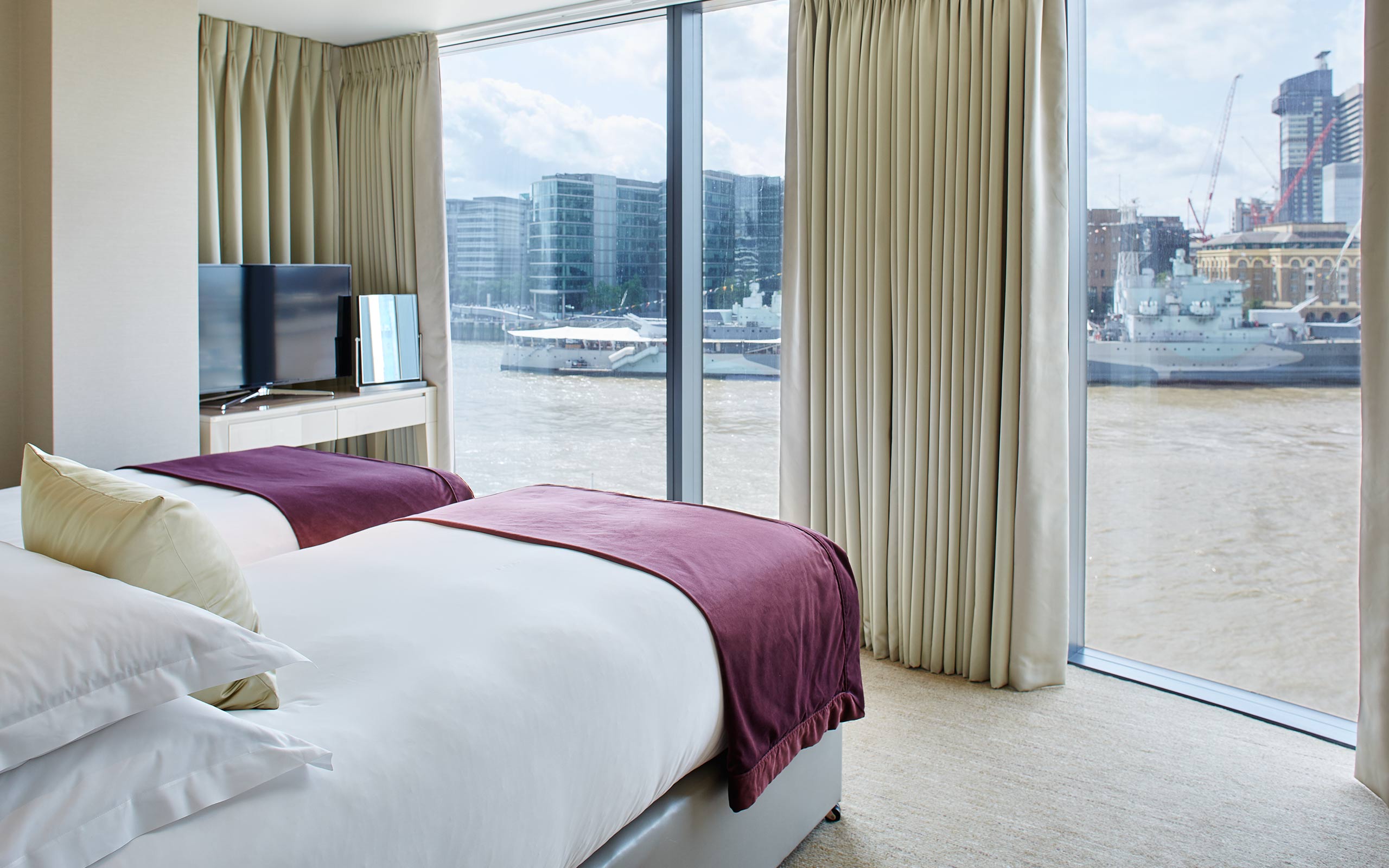 22, Cheval Three Quays, Lower Thames Street, City, London photo 2