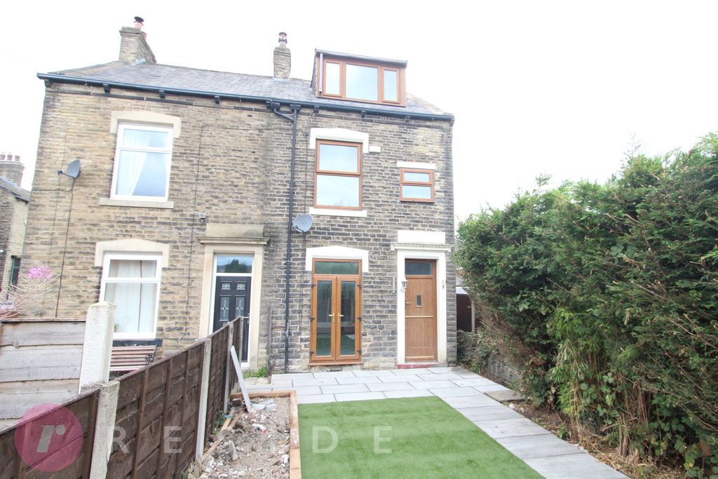 2, Butterworth Place, Littleborough photo 2