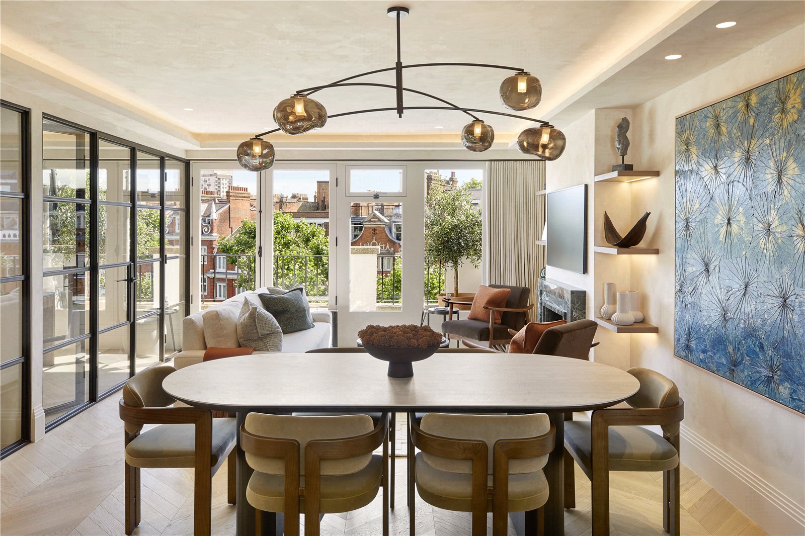 4 bedroom detached house for sale in Bromley