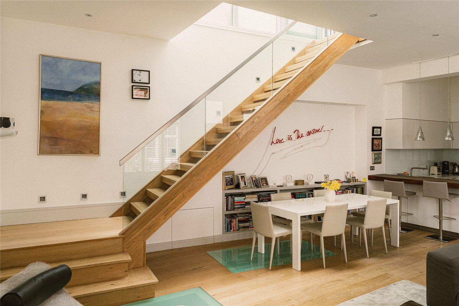 4 bedroom mews house for sale 0