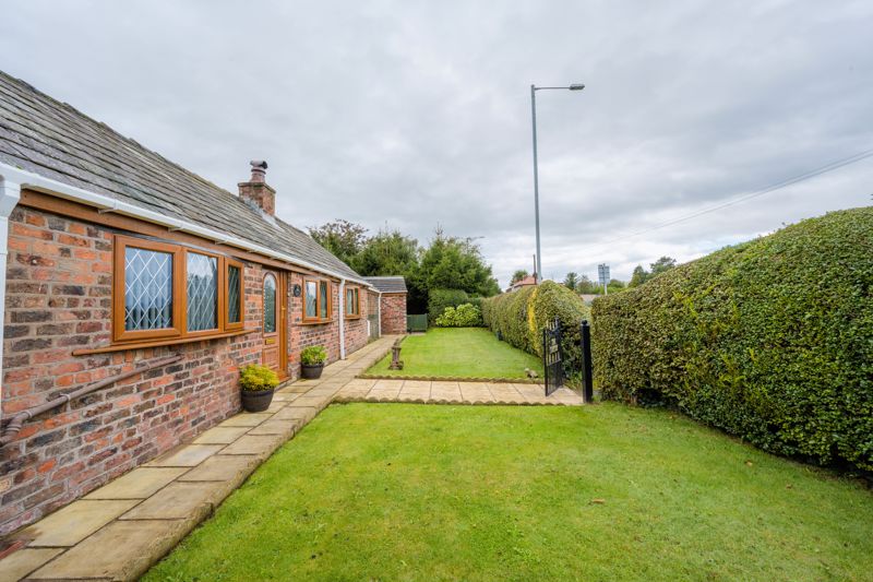 Photos of Ring O Bells Lane, Lathom, Ormskirk L40 62590197