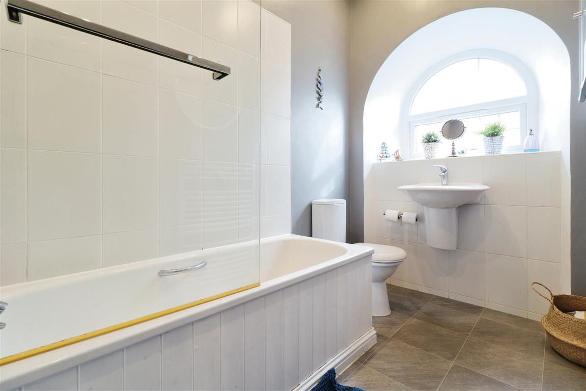 Photos of Randolph Terrace, Stirling FK7 66785557 PrimeLocation