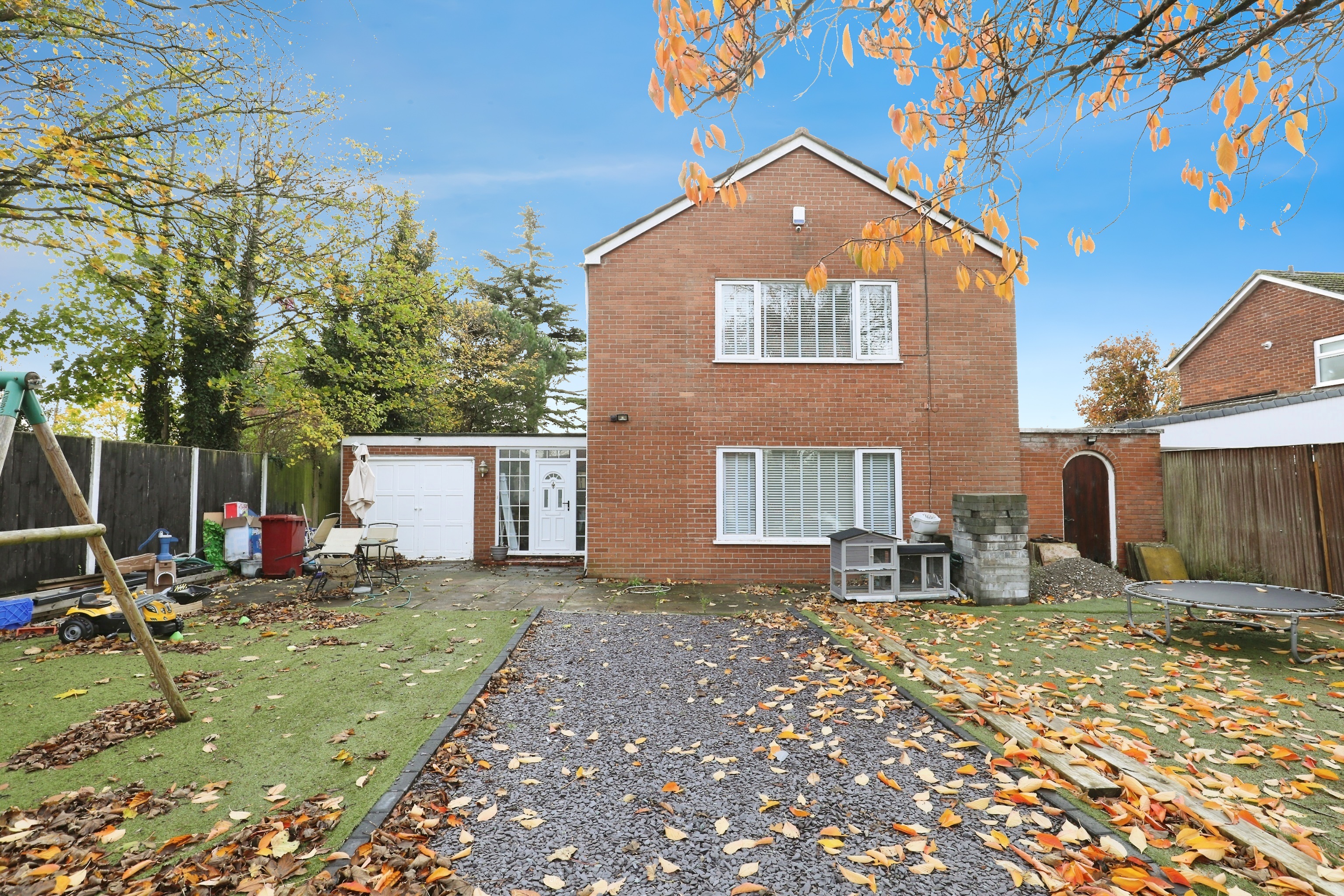 4-bed detached on 9, North Park Road, Liverpool, £400,000