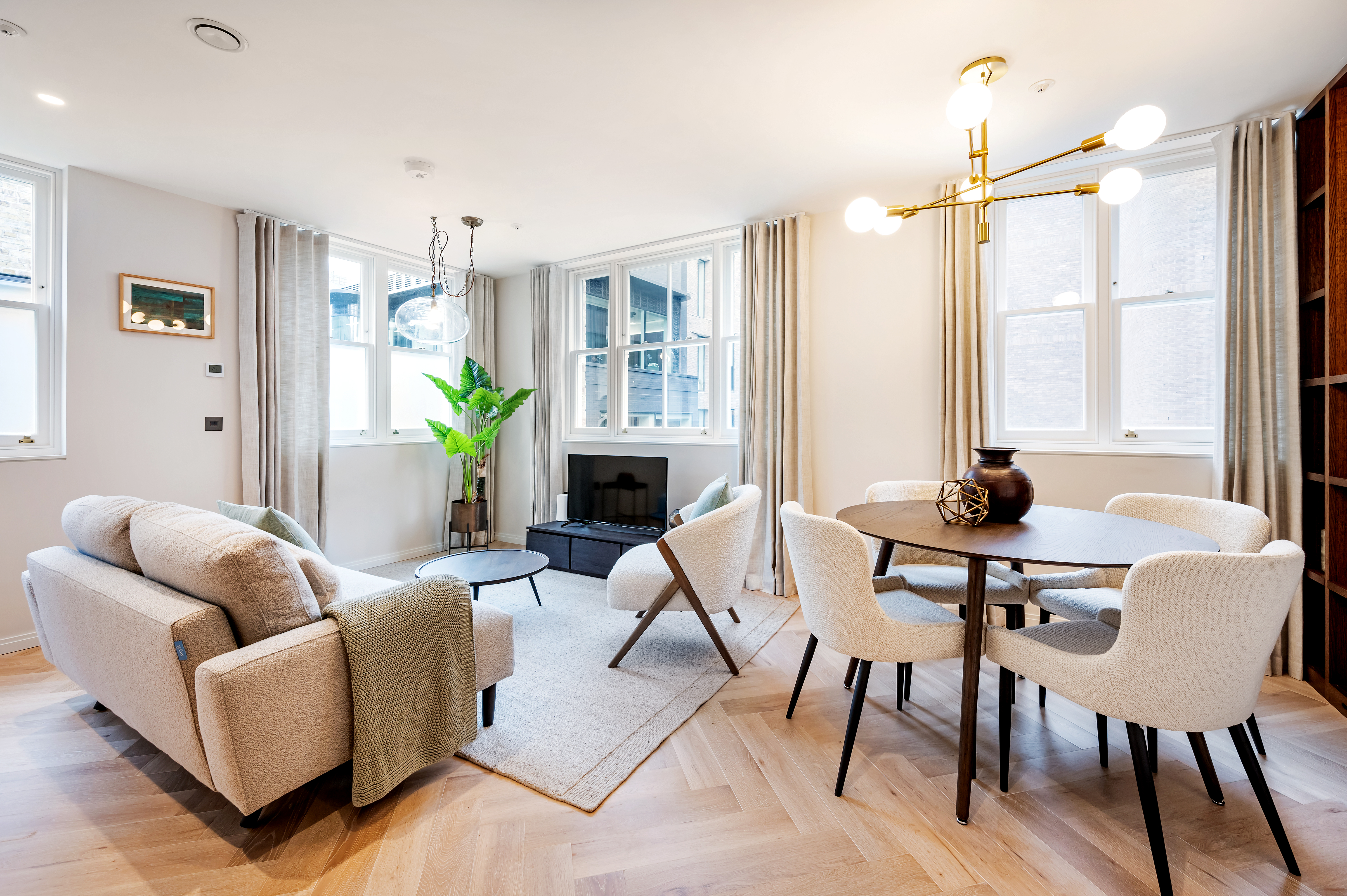 2 bedroom triplex for sale 0