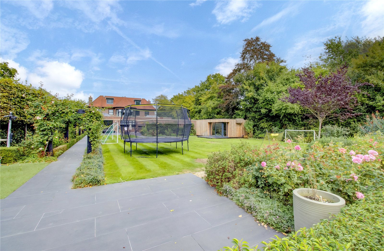 Photos of Loom Lane, Radlett, Hertfordshire WD7 67291211 PrimeLocation