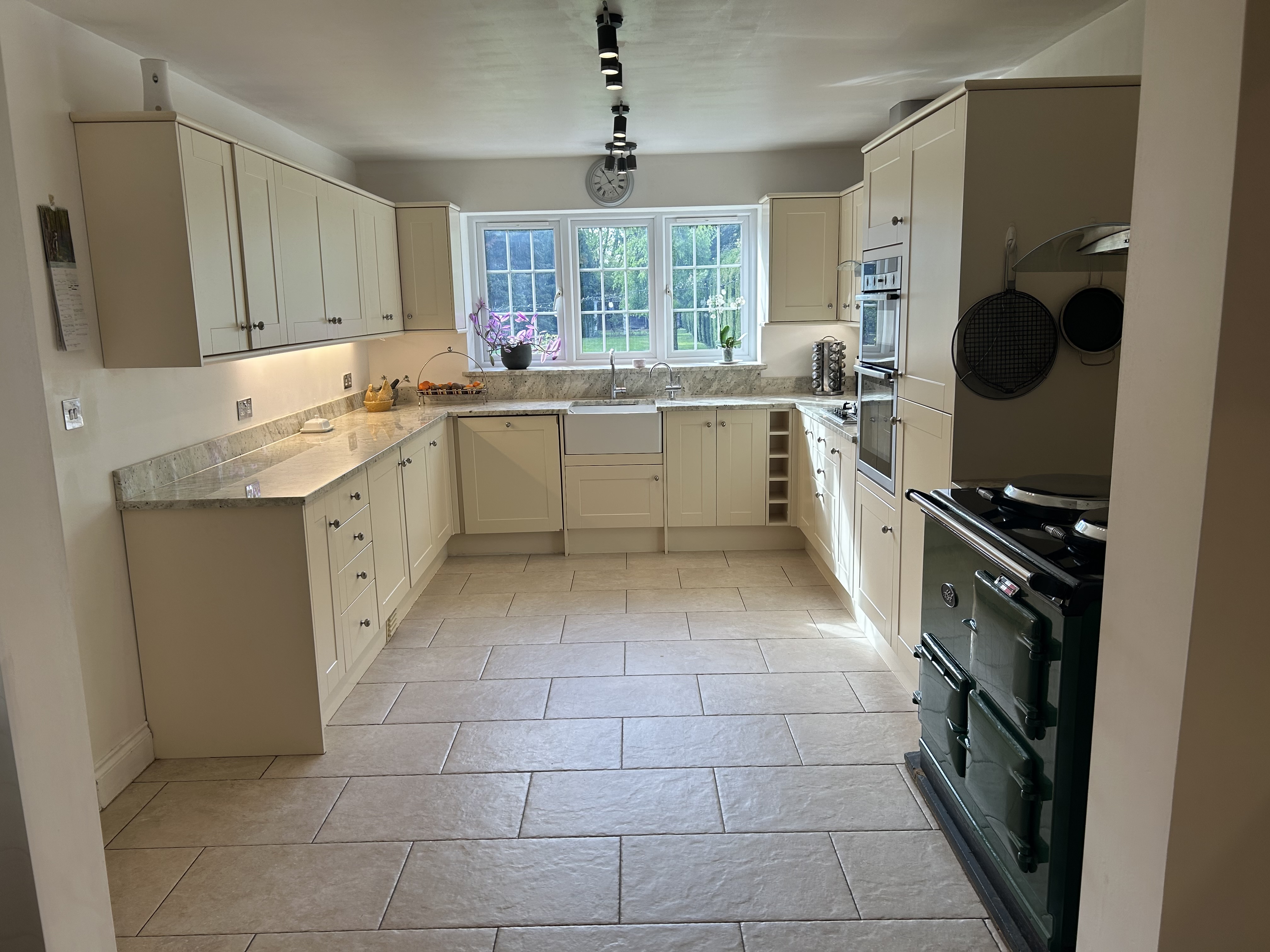 4 bedroom detached house for sale 0