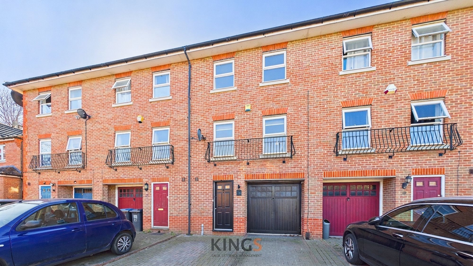 3-bed house on 18 Oaklands Wood, Hatfield, £475,000