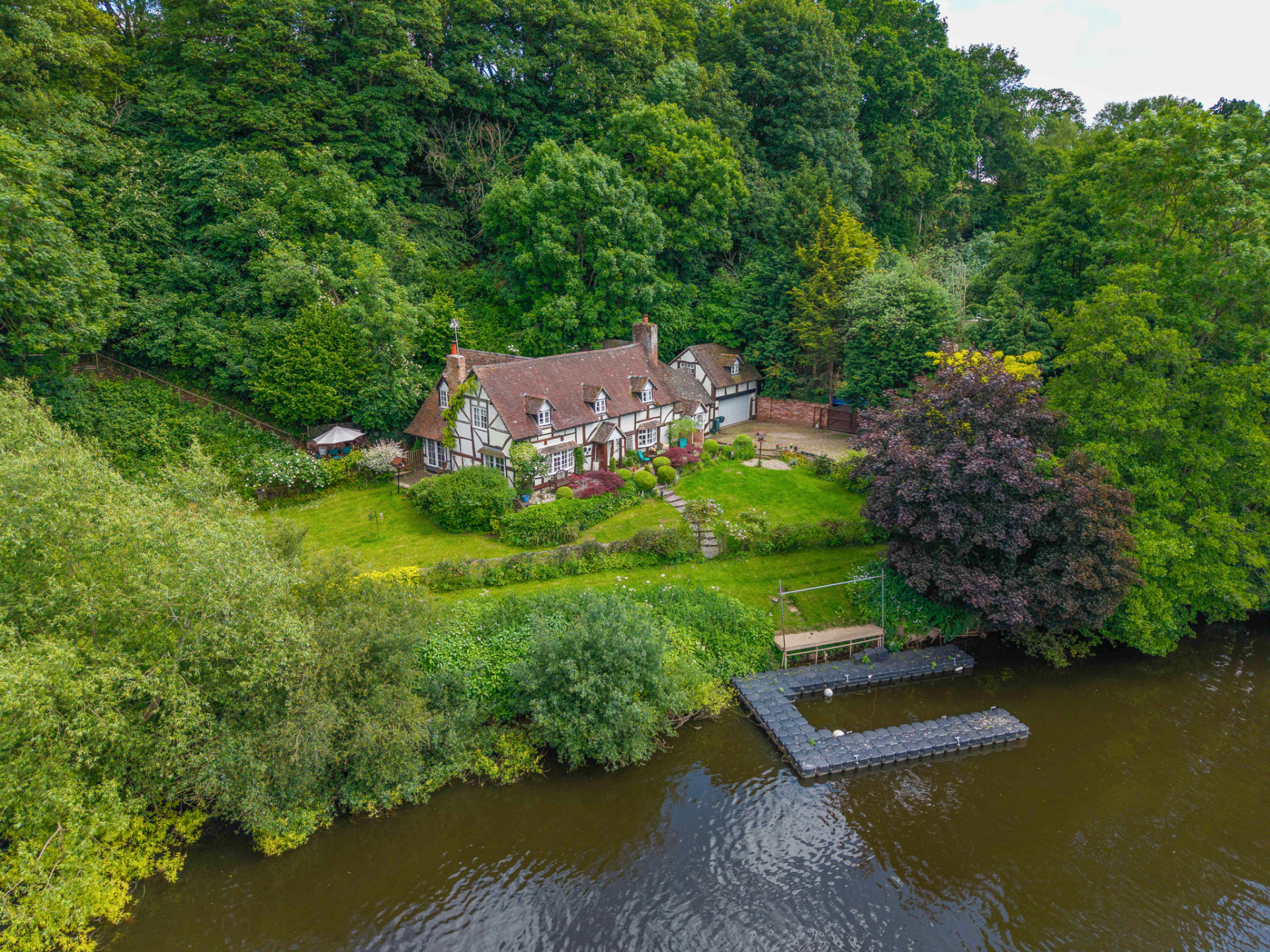 Mutton Hall, Boreley Lane, Droitwich photo 2