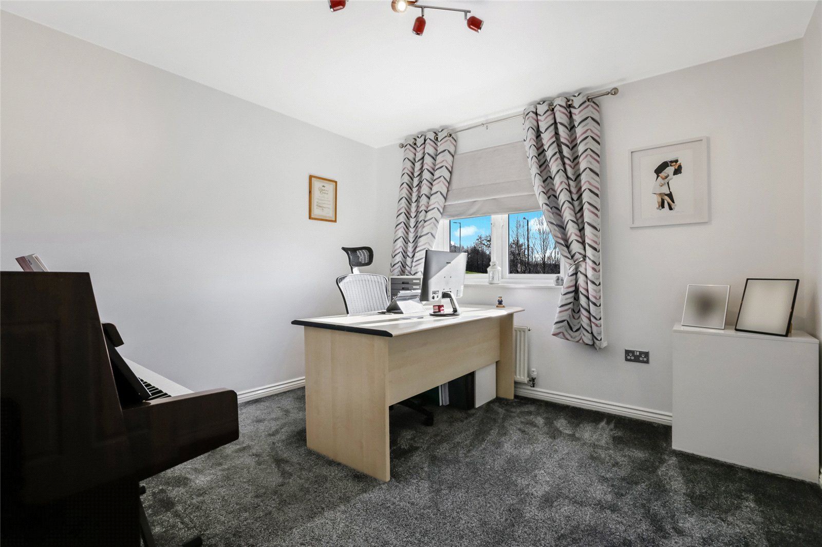 6, Lumloch Court, Glasgow floorplan