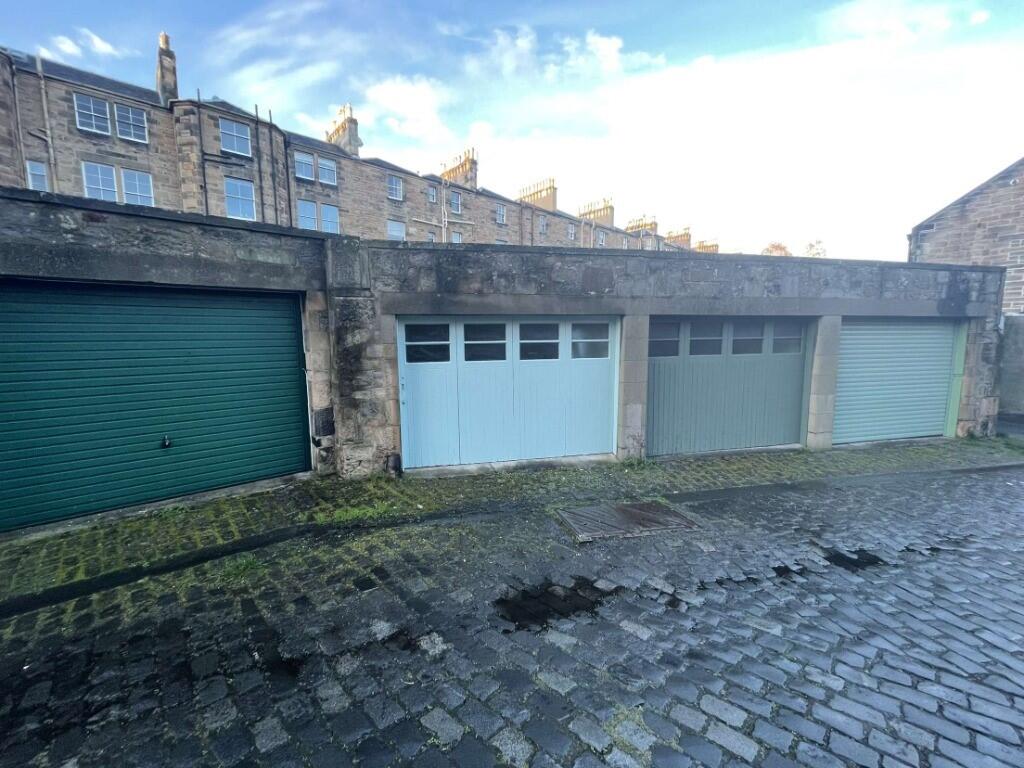 Garage, Garage, Belgrave Crescent Lane, Edinburgh photo 3
