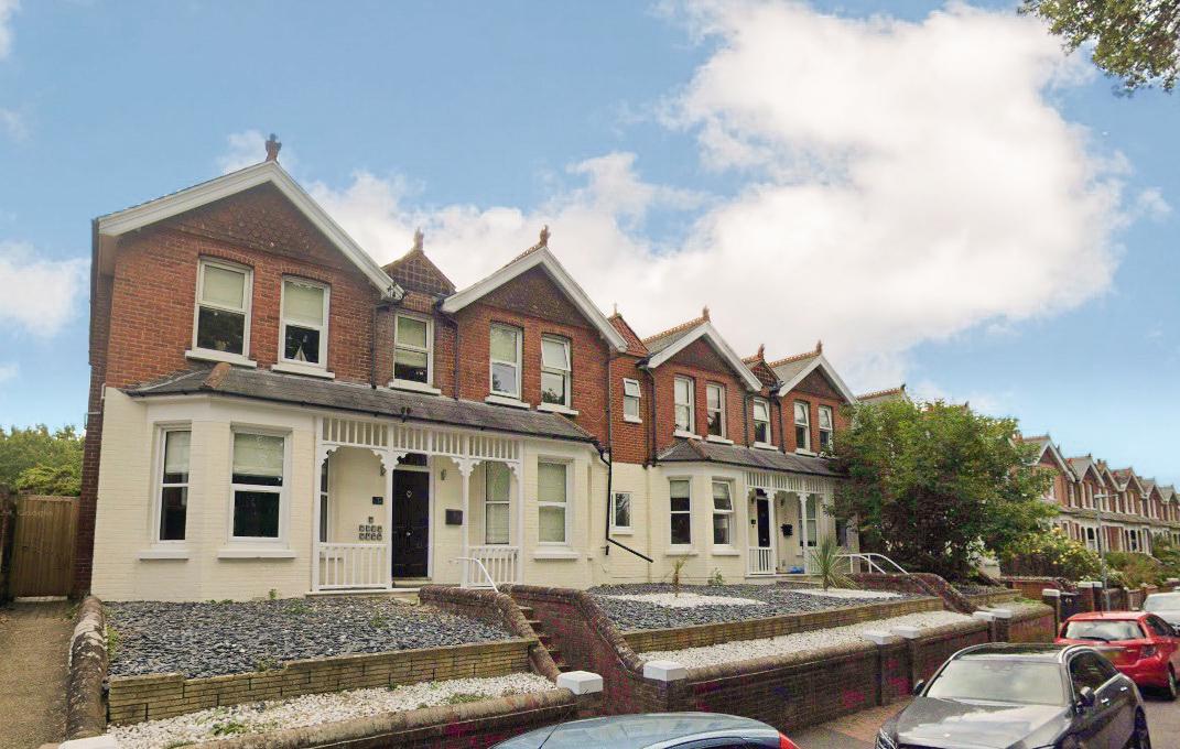 20 bedroom detached house for sale 0