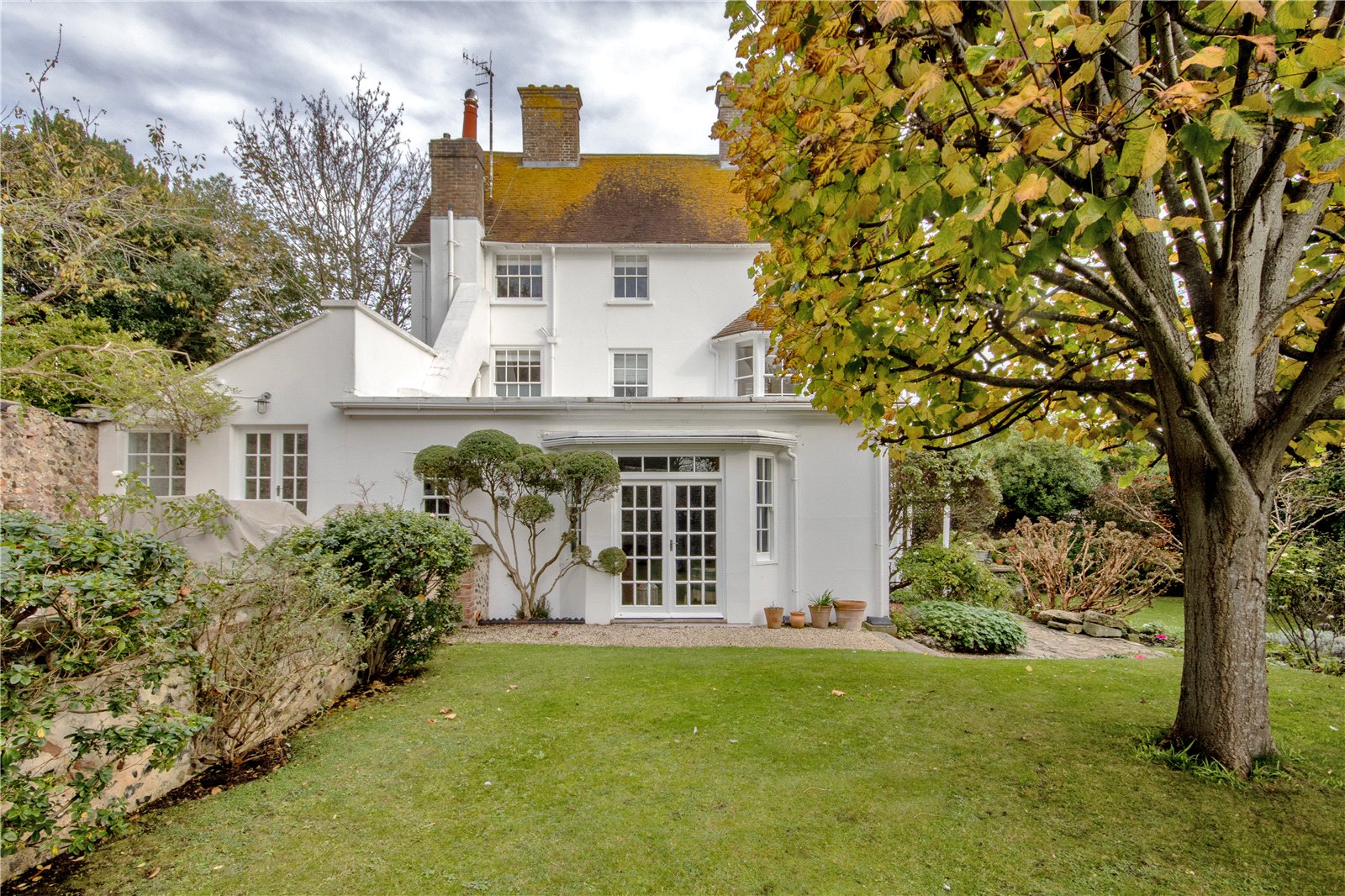 7 bedroom detached house for sale 0