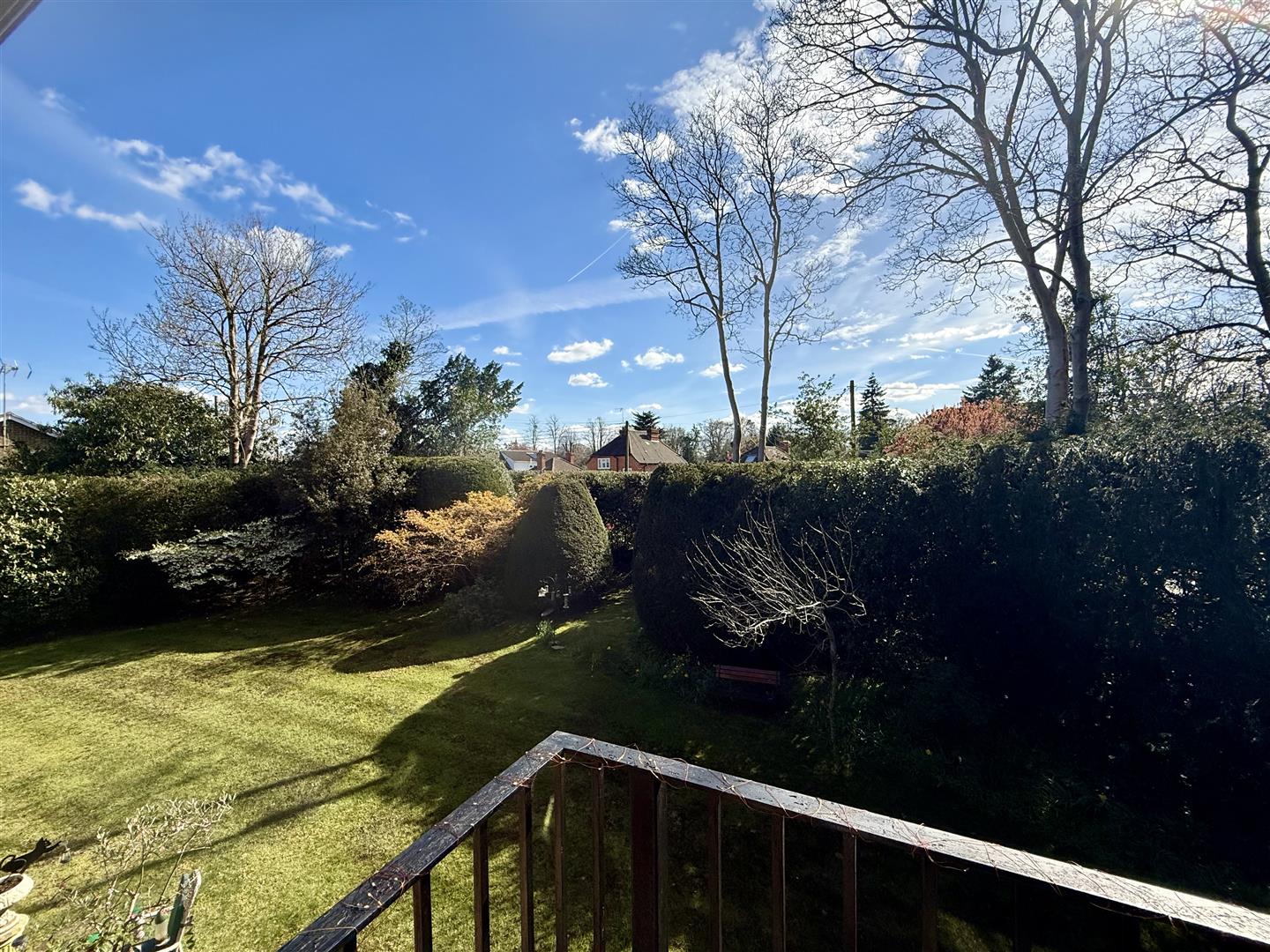 8, Campbell Close, Hampshire photo 4