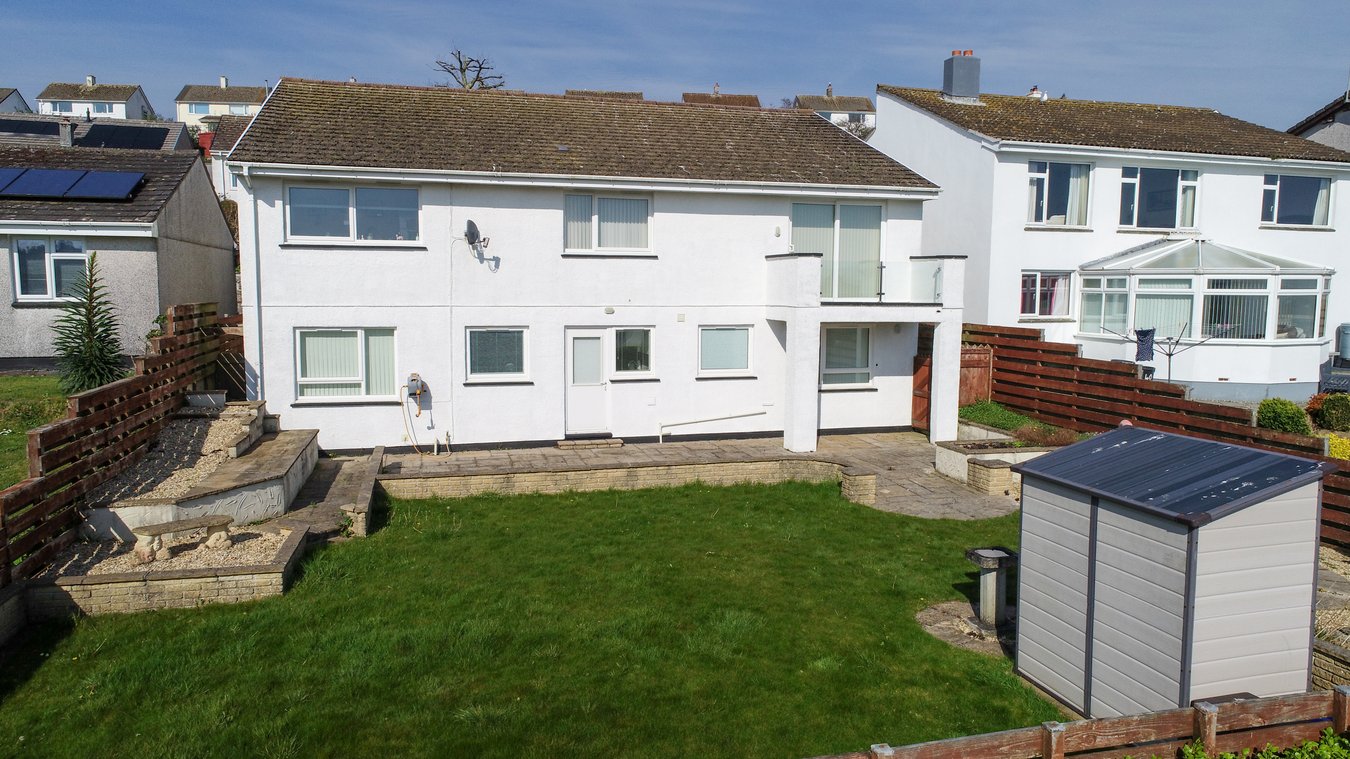 38, Lavorrick Orchards, St Austell photo 2
