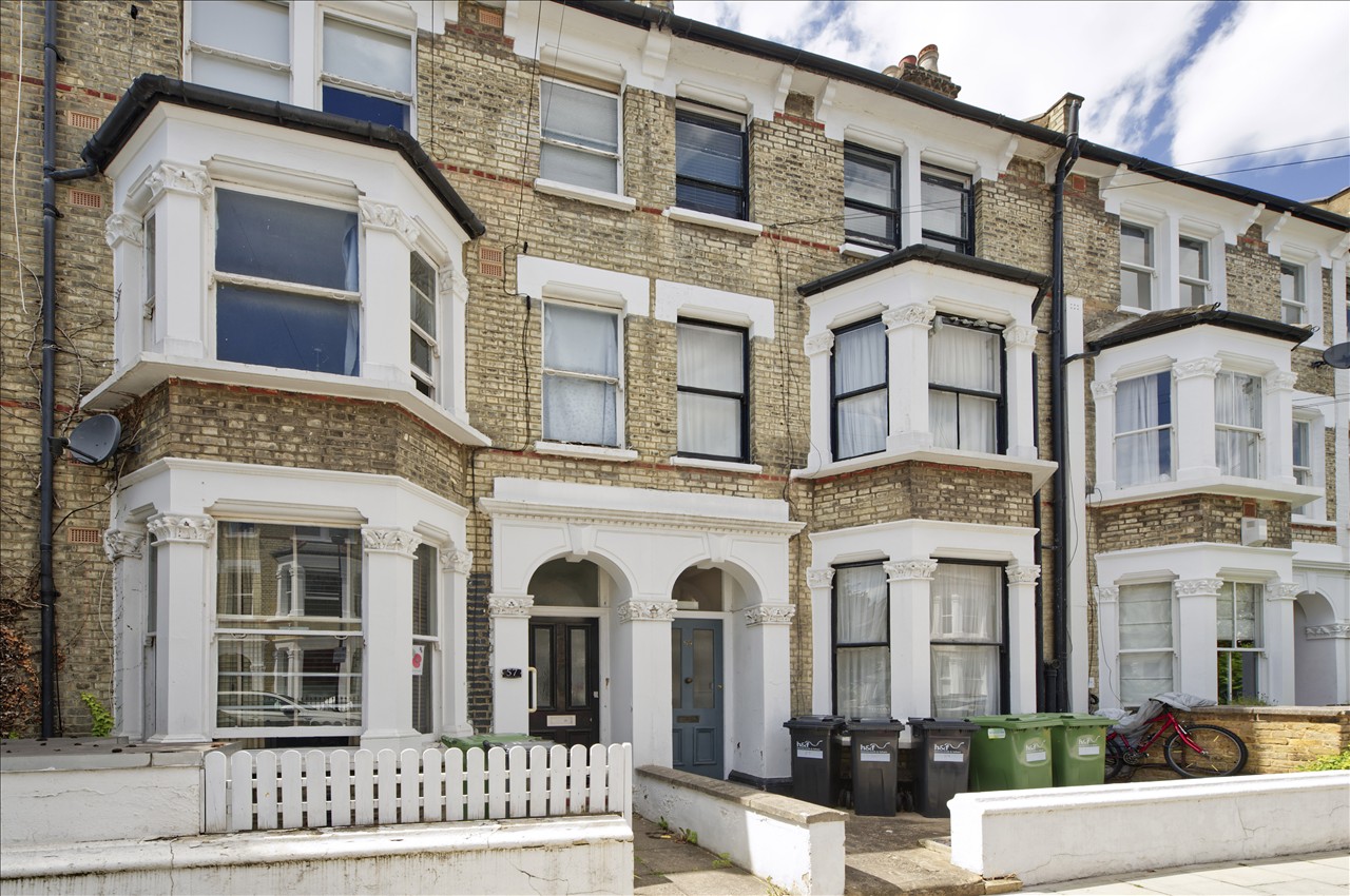 8 bedroom property for sale 0