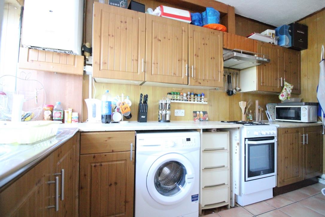 Princes Road, Feltham photo 4