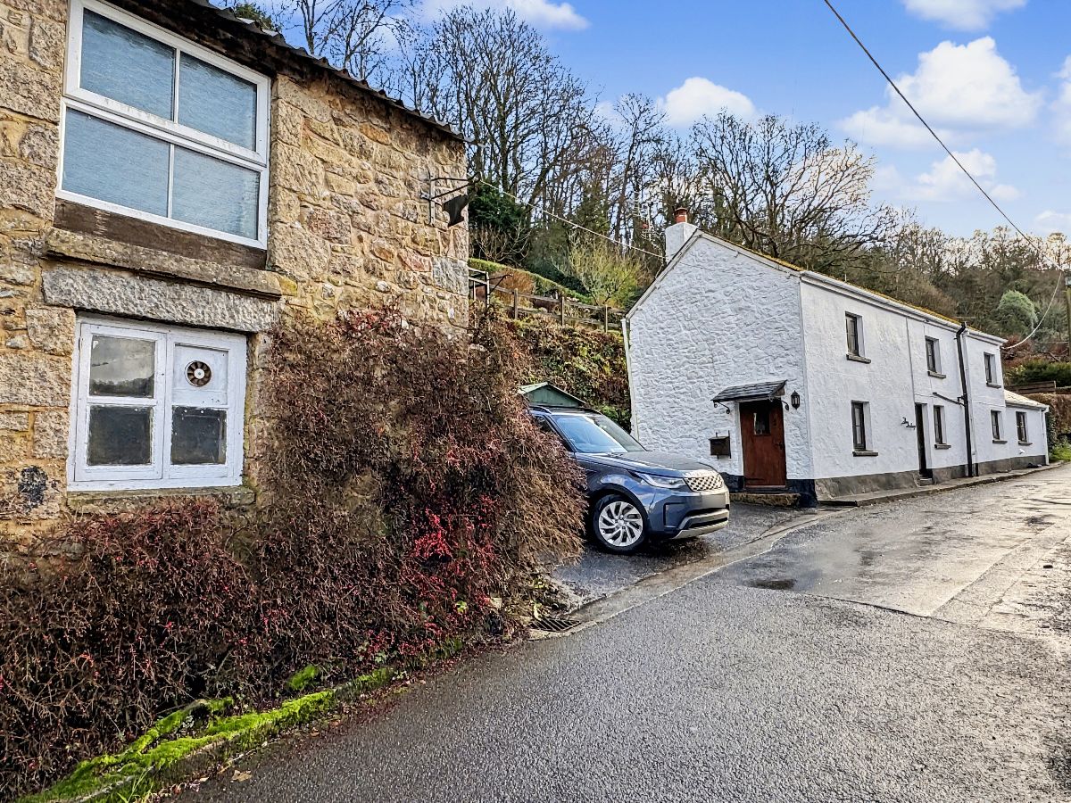 2-bed house on The Cottage, Ramsley, South Zeal, £397,500