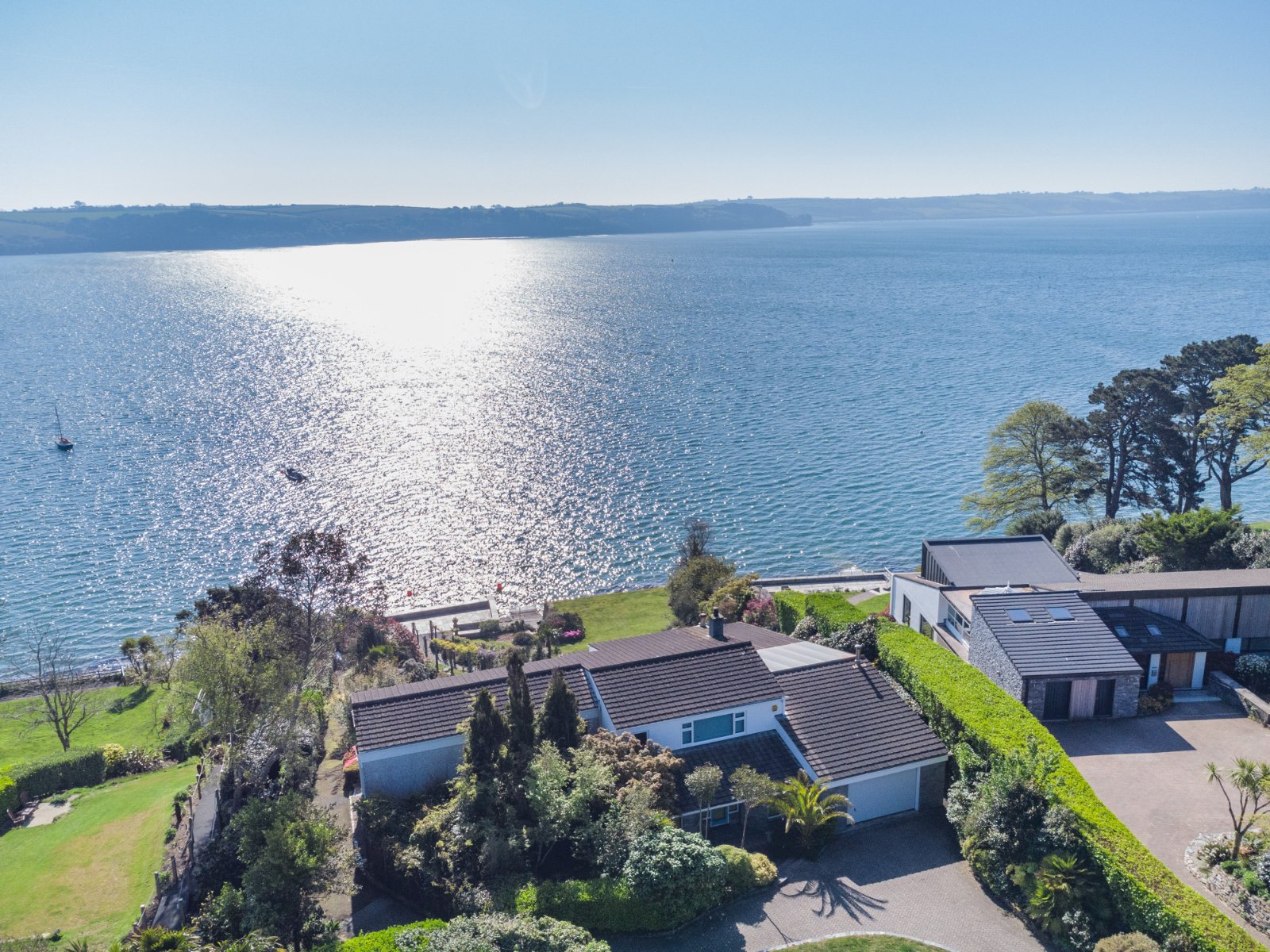 5 bedroom detached house for sale 0