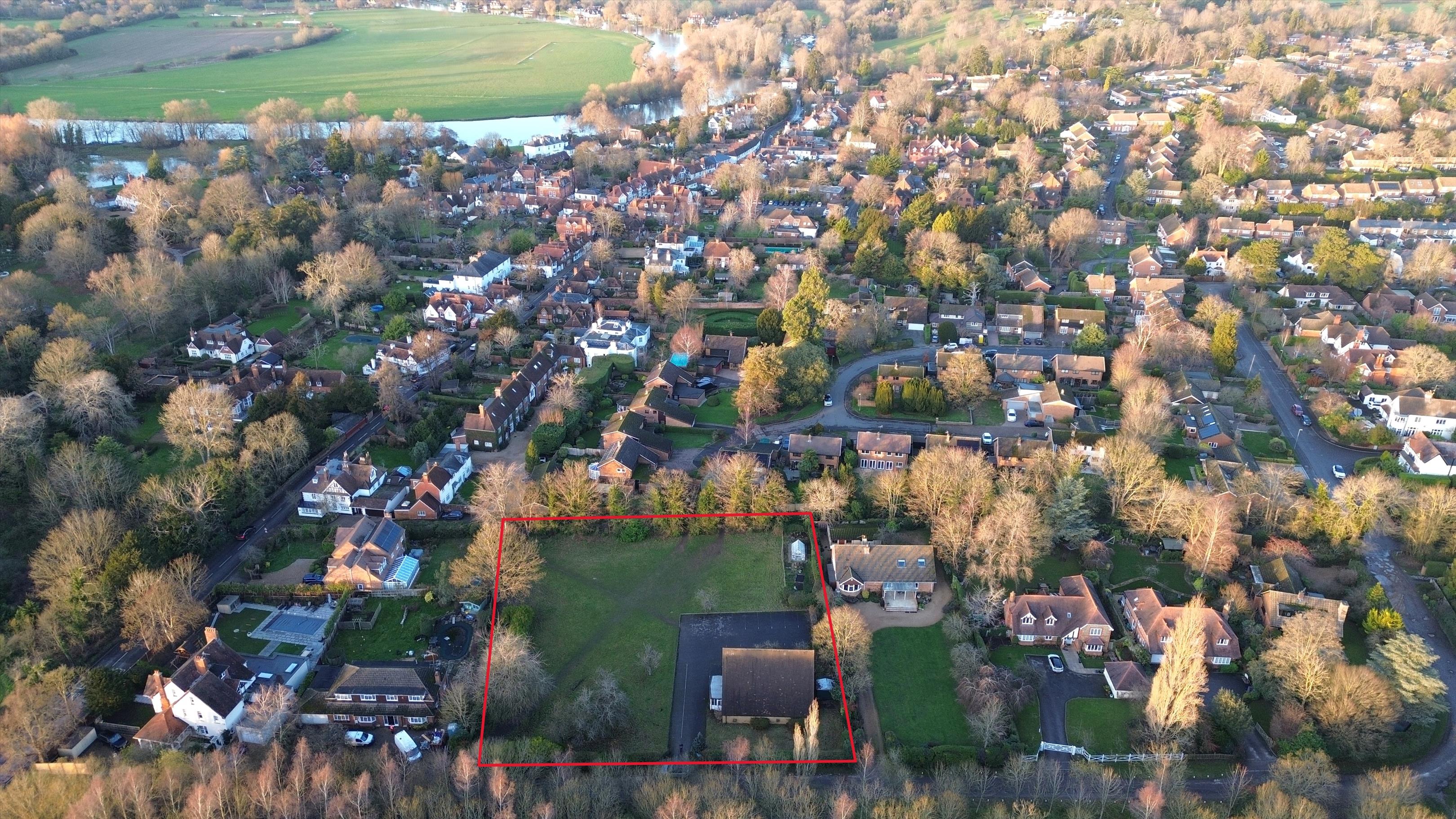 3 bedroom flat for sale in London