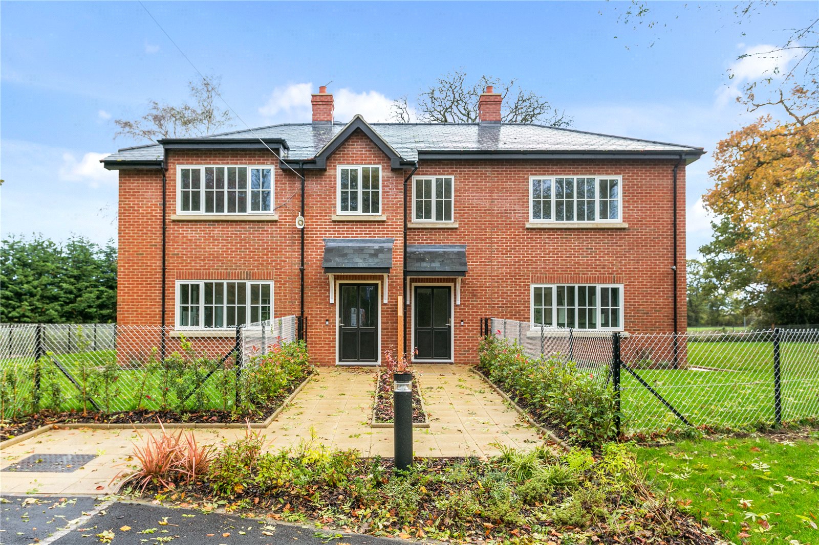 Photos of Lime Tree Drive, Harefield, Uxbridge UB9 56157605