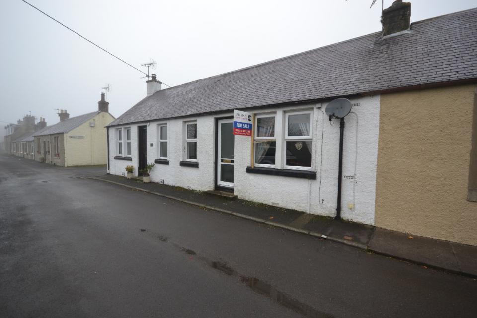 Free property report 12 South Liddle Street, Newcastleton, TD9 0RW