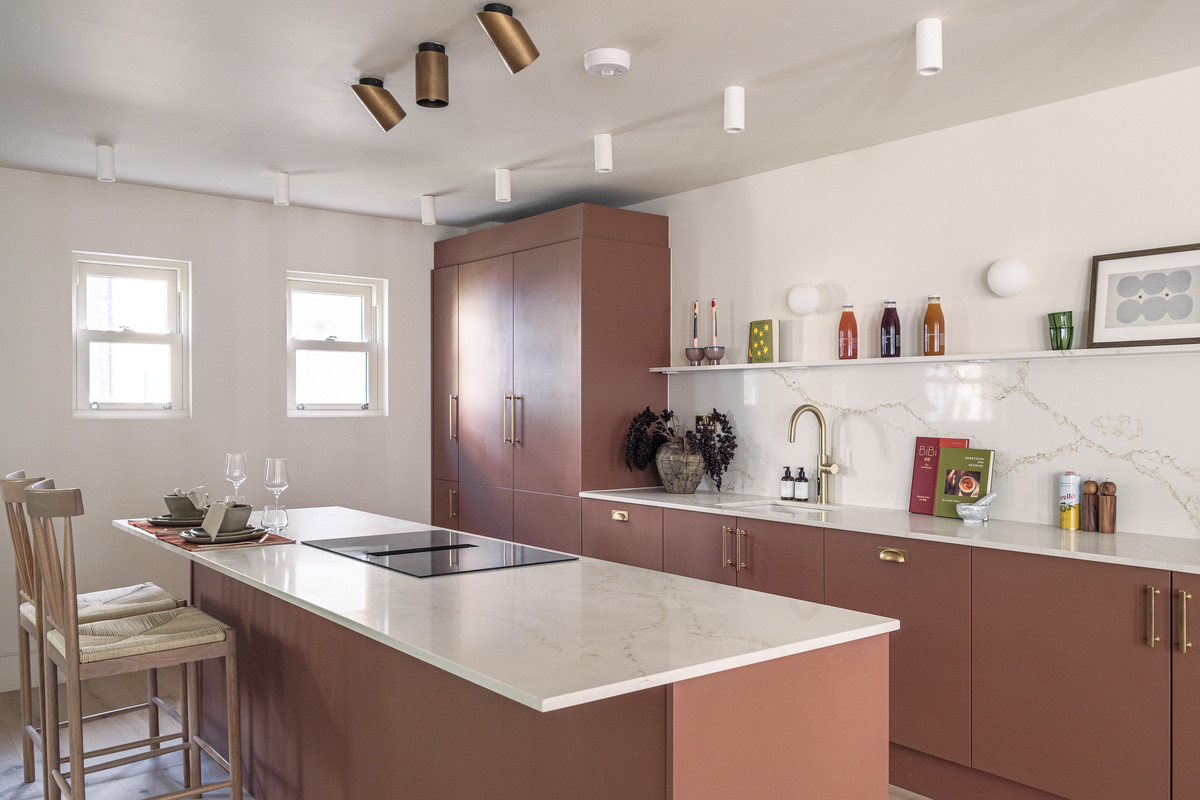 3 bedroom mews house for sale 0