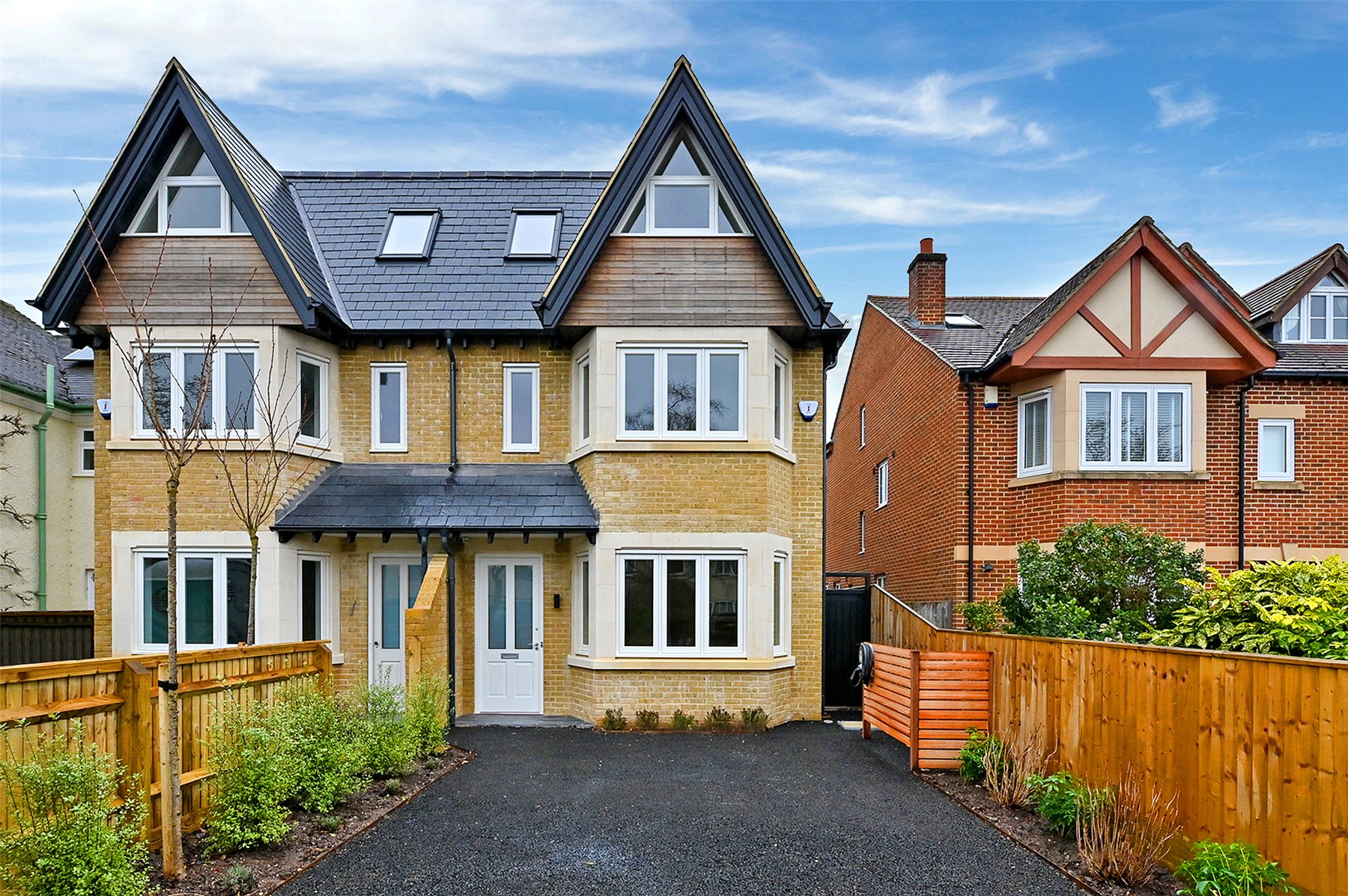 6 bedroom end terrace house for sale in London