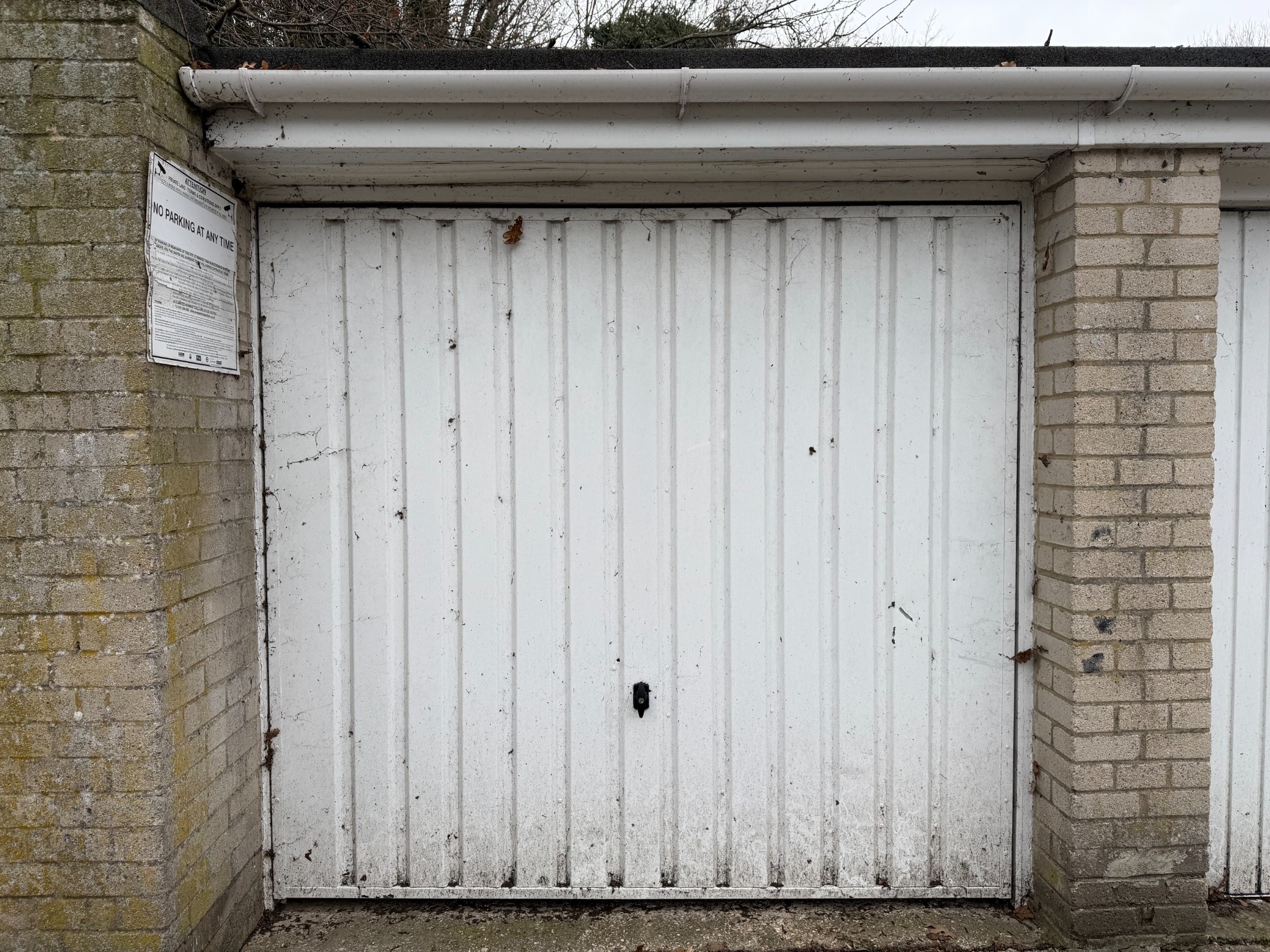 Garage 5, Block A, Andover photo 3