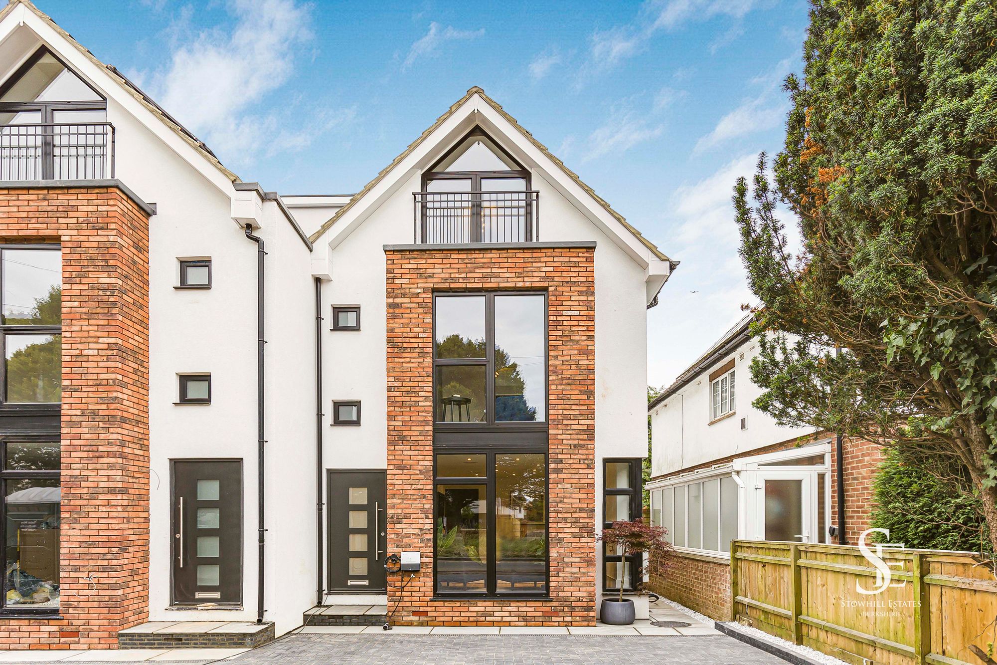 4 bedroom semi-detached new house for sale 0