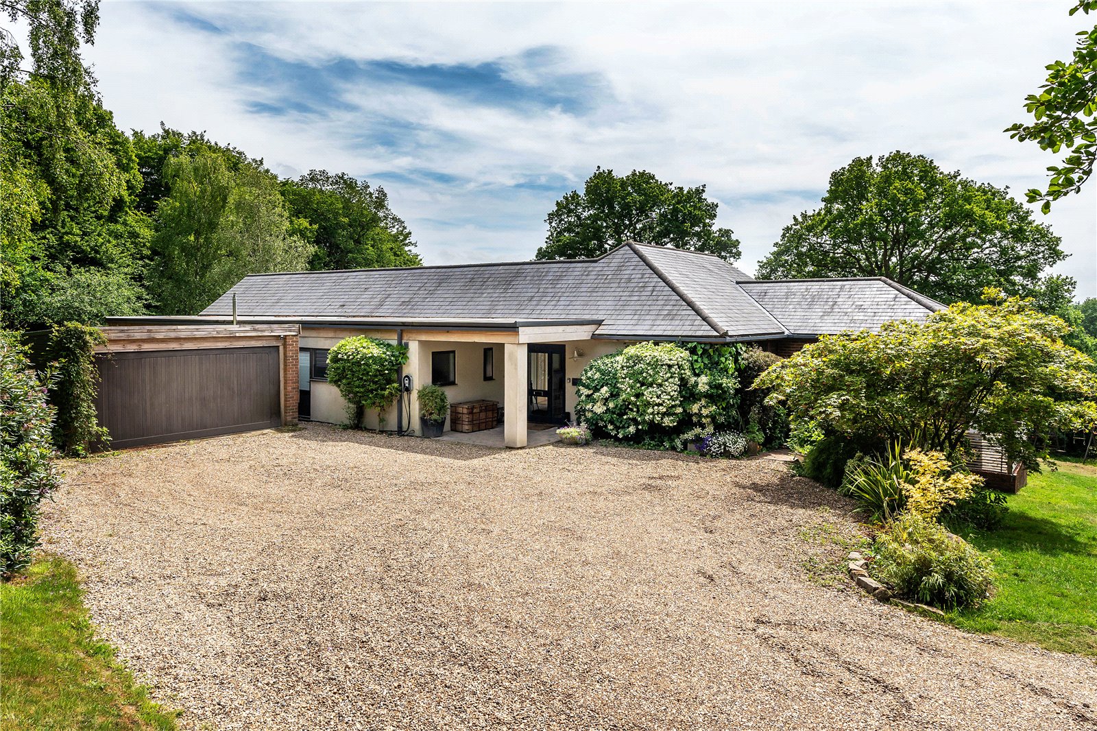 5 bedroom country house for sale 0