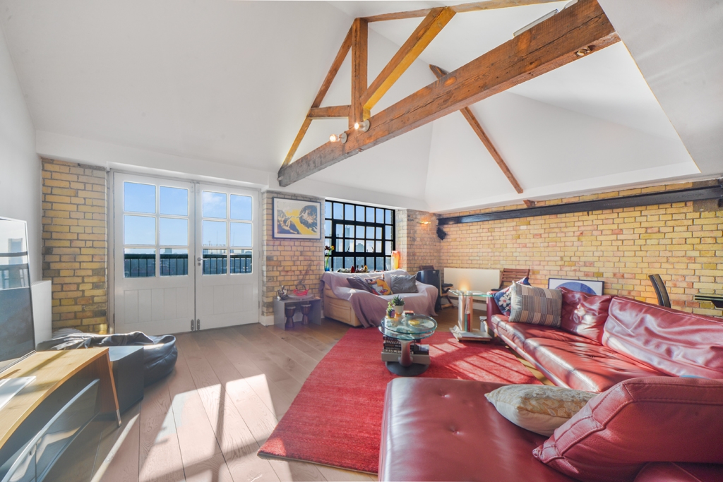 2 bedroom flat for sale 0