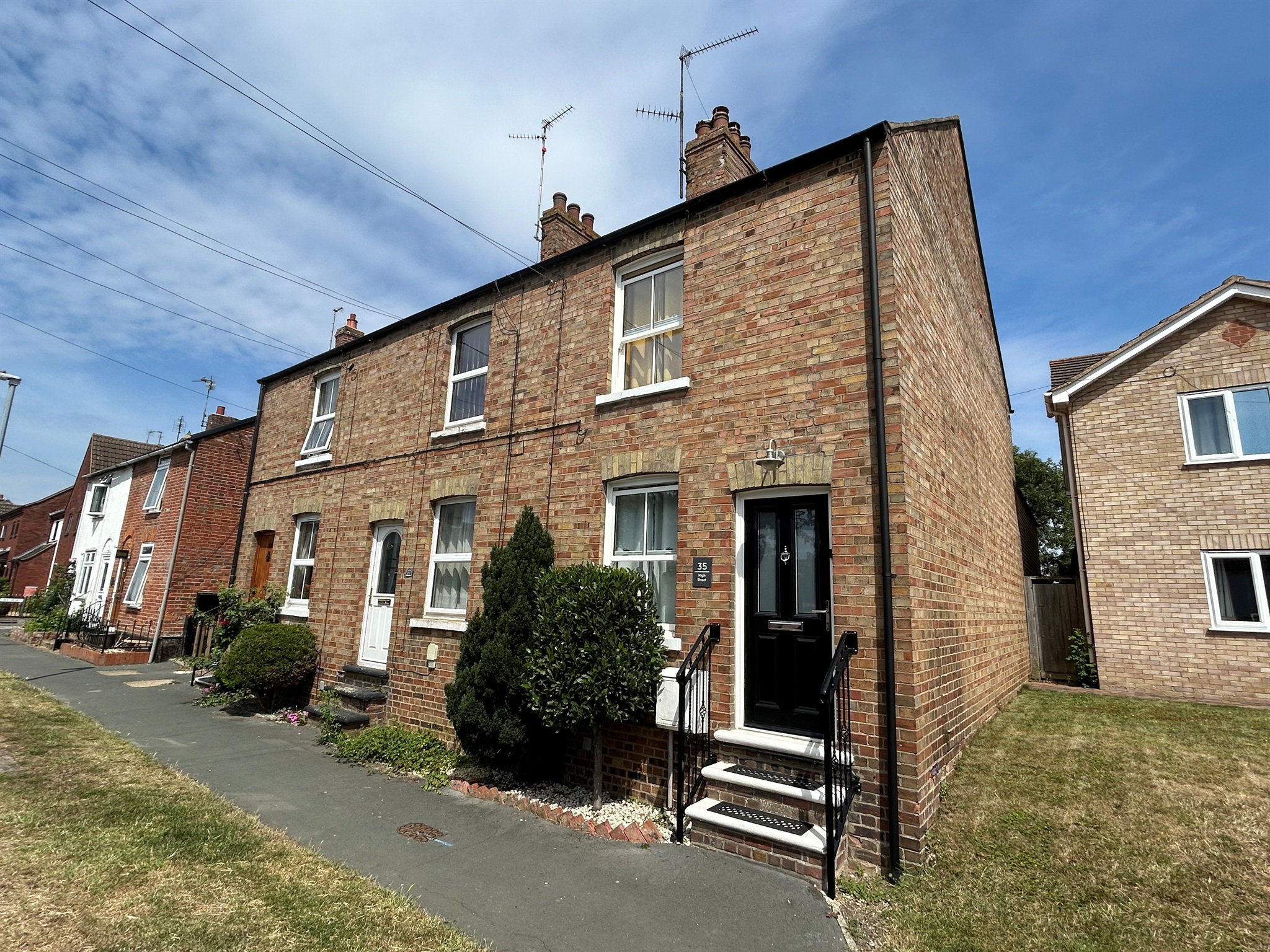 35, High Street, Peterborough photo 3