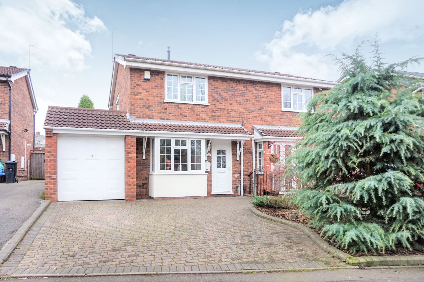 Free property report 69 North View Drive, Brierley Hill, DY5 1LP Chimnie